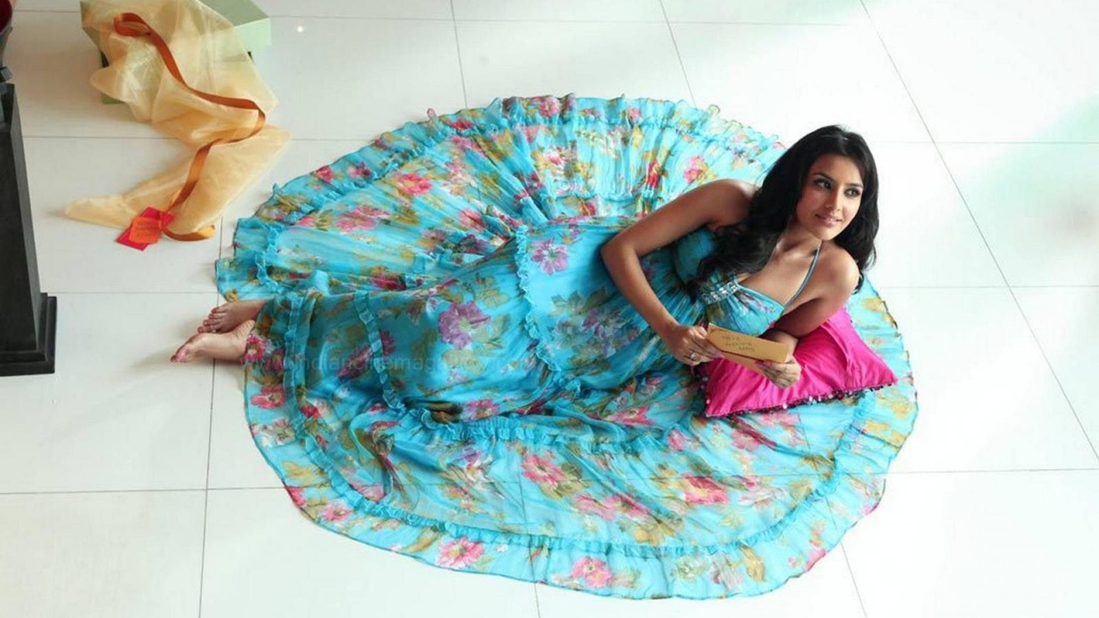 actress anand babe bollywood model priya