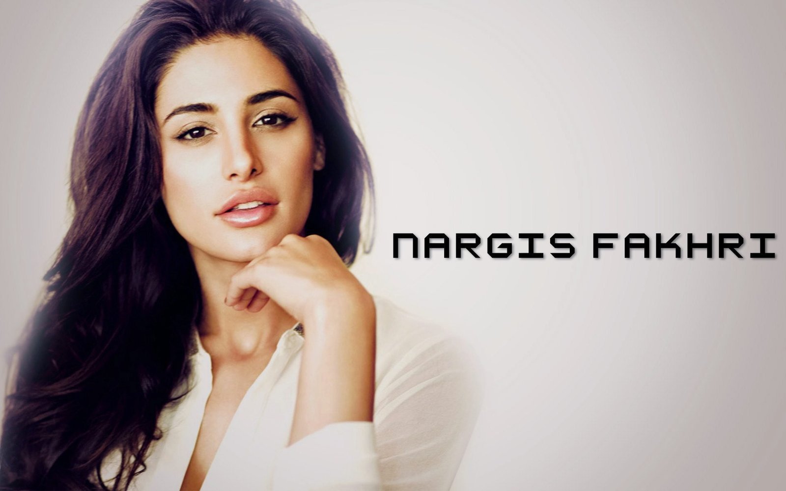actress babe bollywood fakhri model nargis