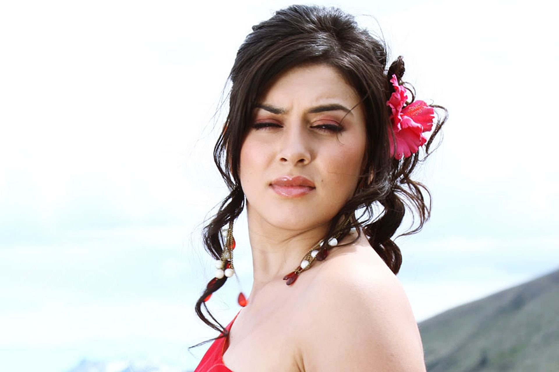 actress babe bollywood hansika model motwani