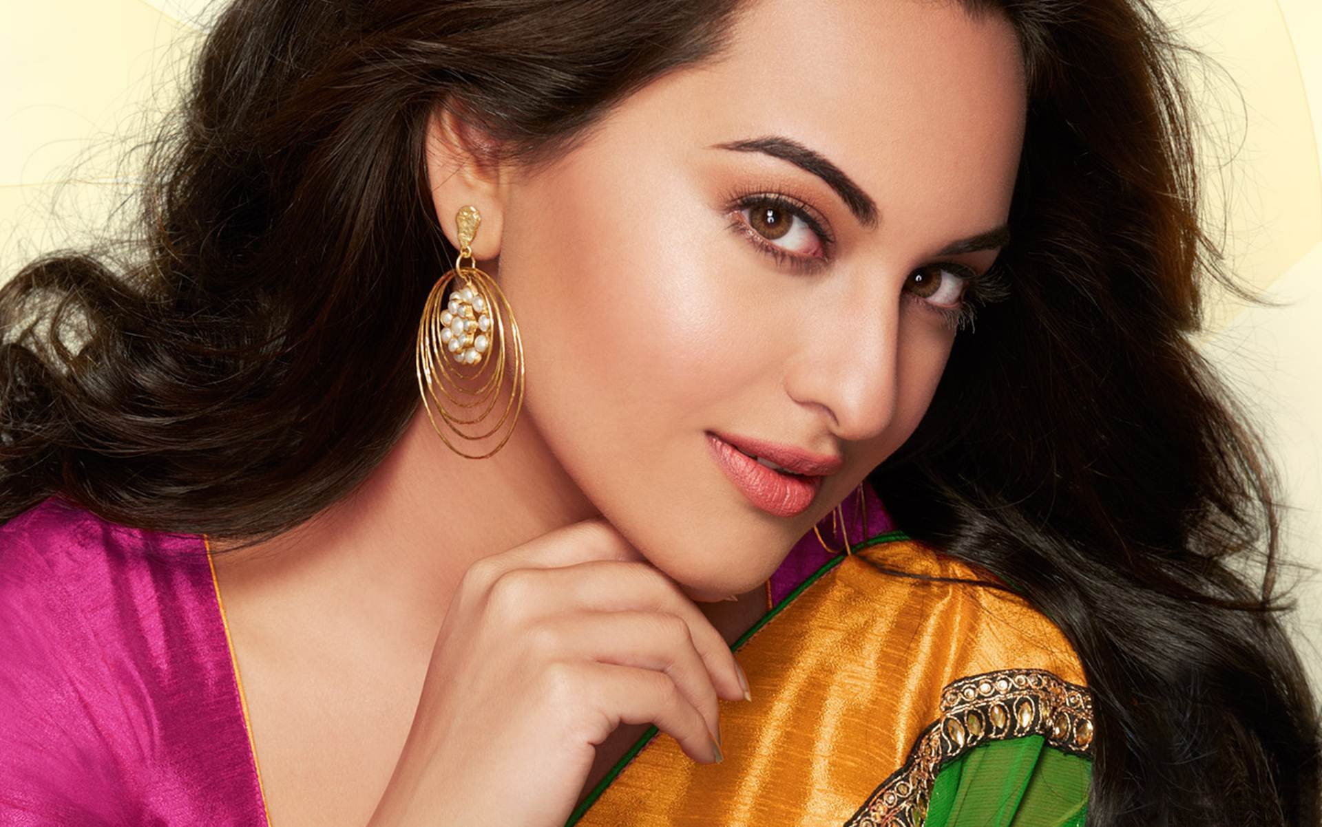actress babe bollywood indian model sinha sonakshi