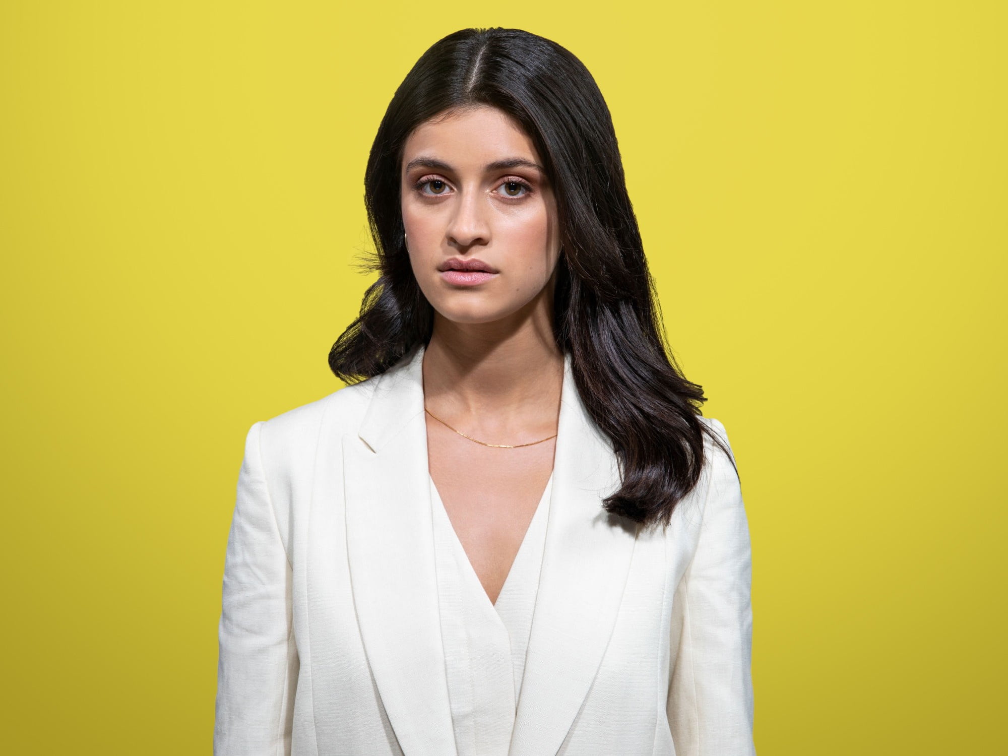 Actresses Anya Chalotra Black Hair English 2k