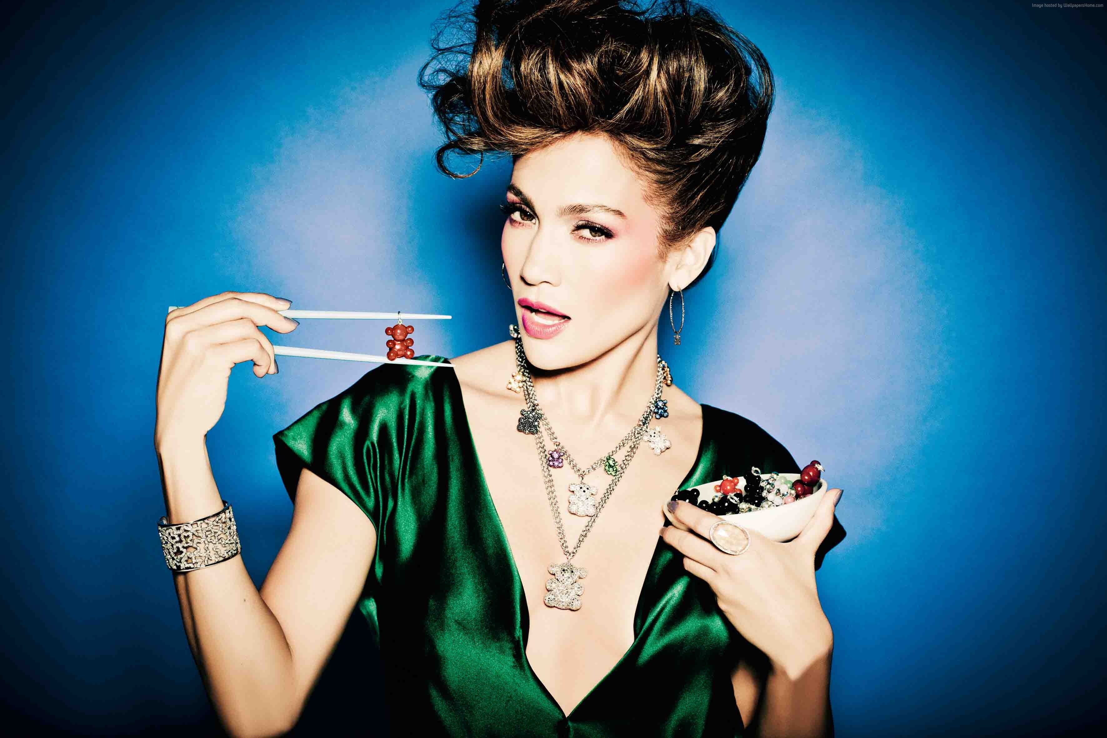 actress Jennifer Lopez dancer singer Most Popular Celebs in 2k