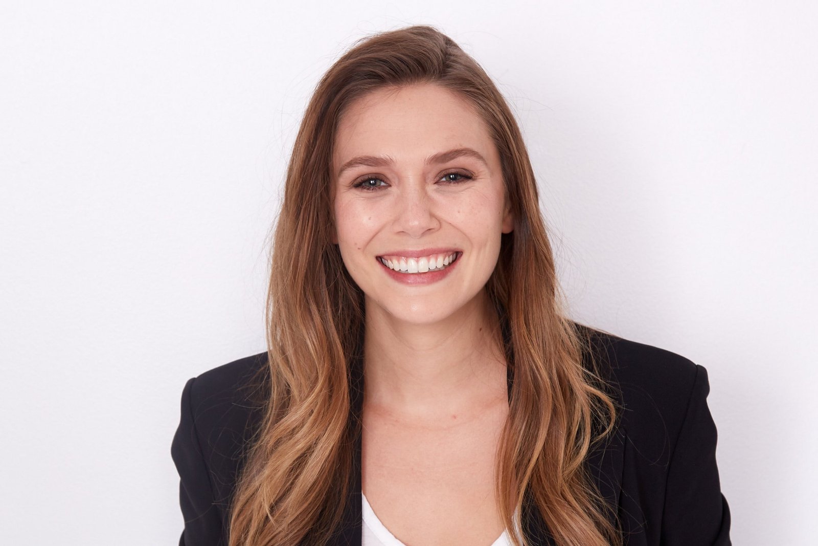 Actresses Elizabeth Olsen American Long Hair Smile 2k