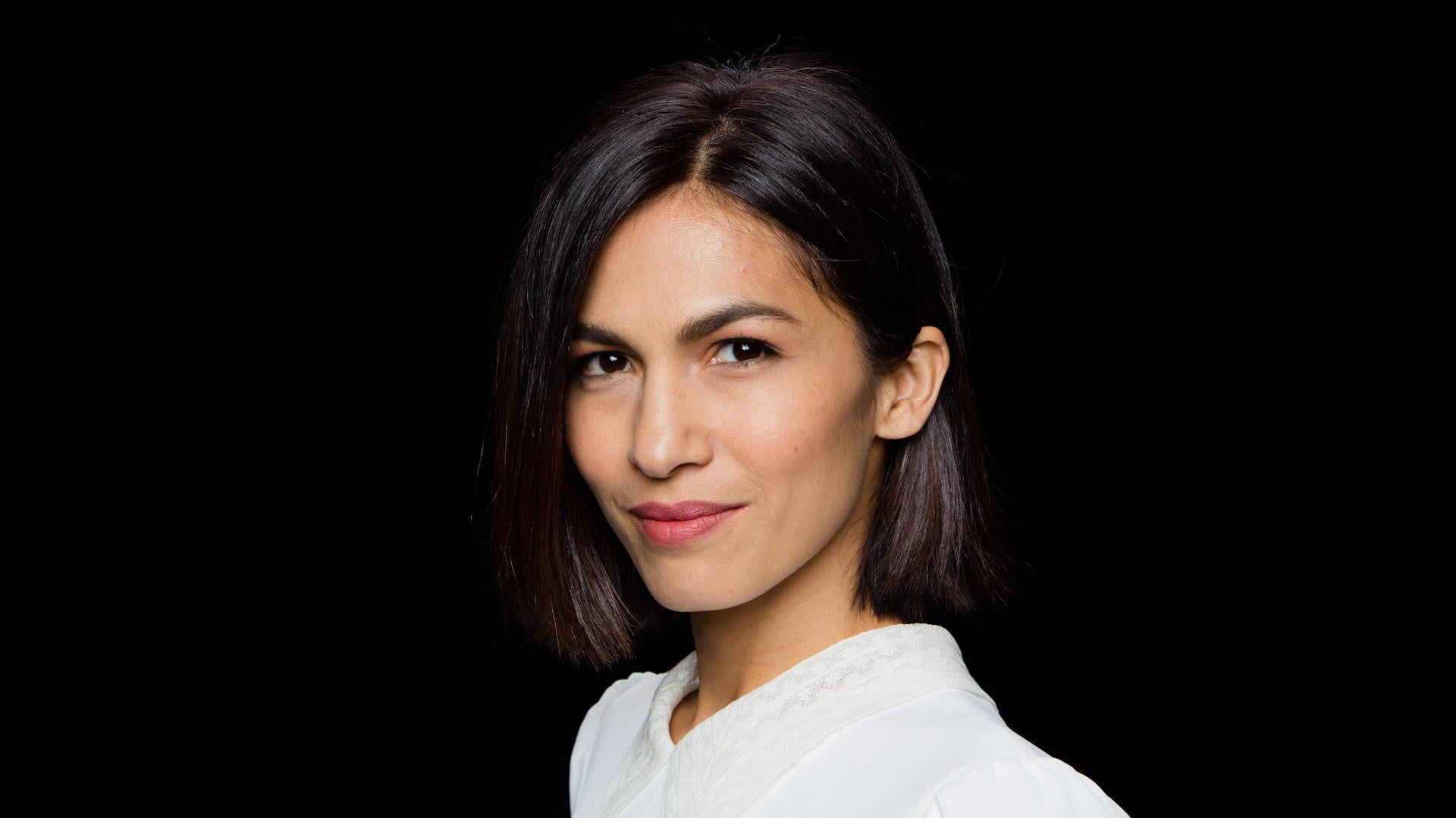Actresses Elodie Yung Black Hair Brown Eyes French Smile