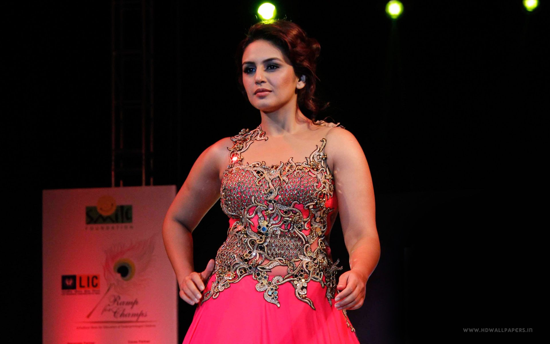 Actresses Huma Qureshi one person clothing fashion young adult
