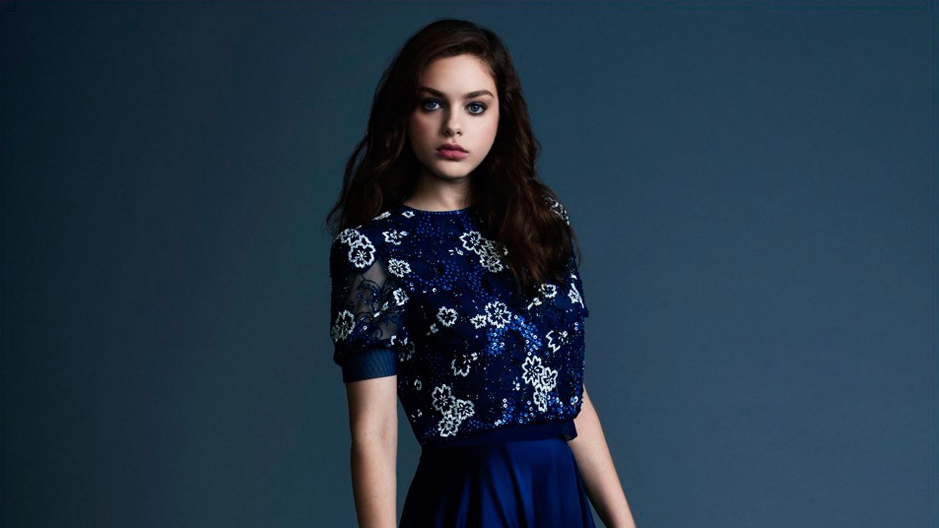 Actresses Odeya Rush Blue Dress Eyes Brunette