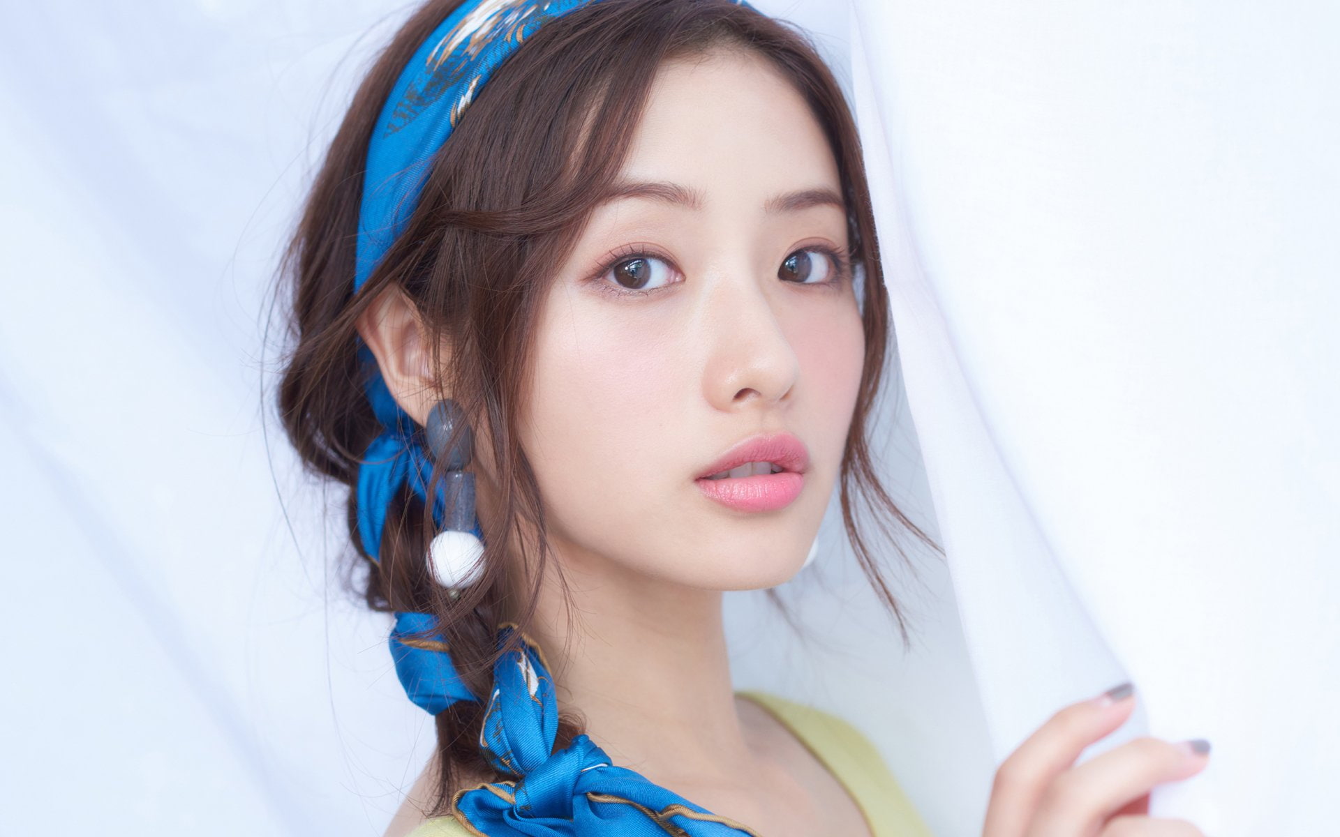 Actresses Satomi Ishihara