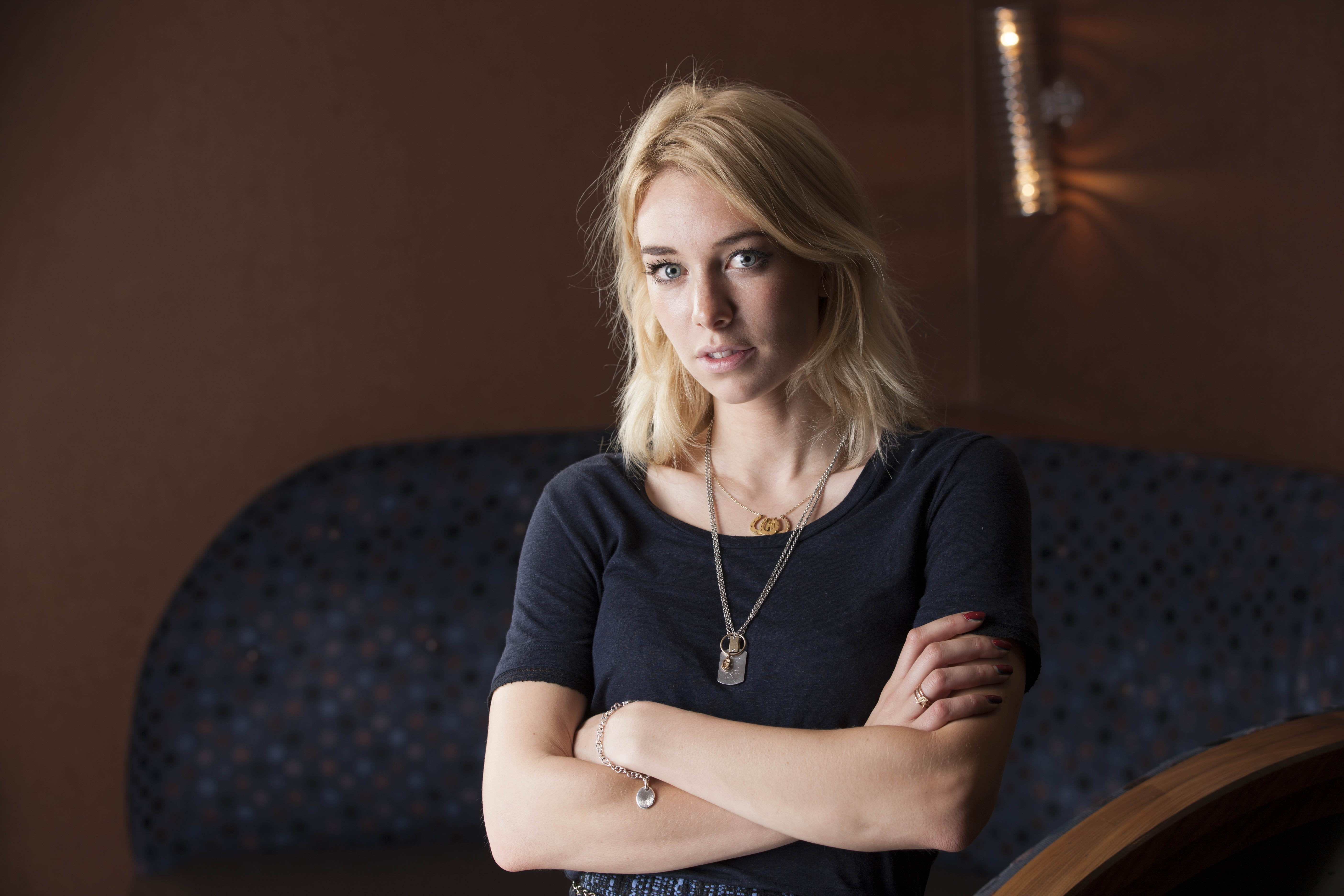 Actresses Vanessa Kirby Blonde English Girl Woman 2k 4k 5k