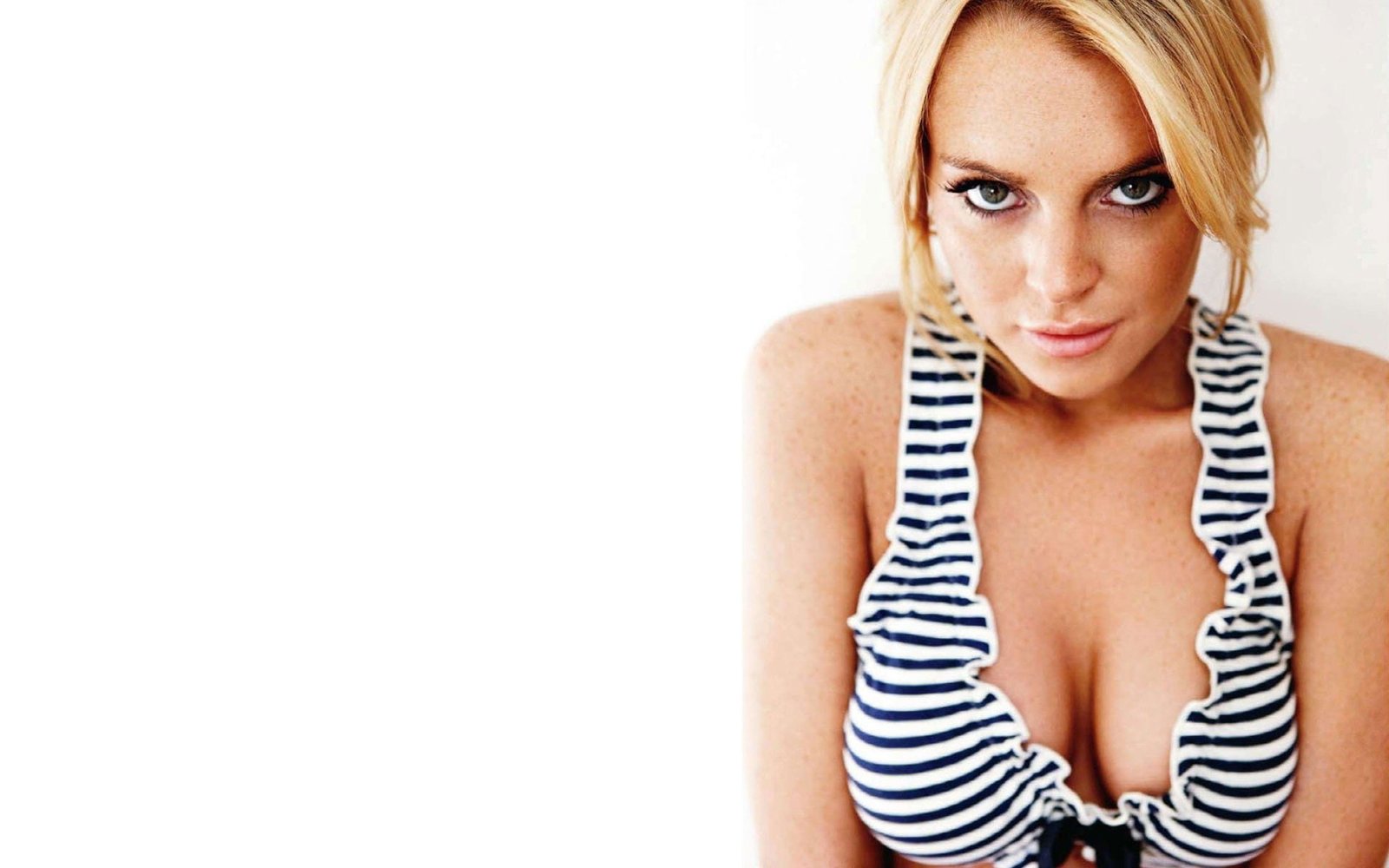 Actresses Lindsay Lohan