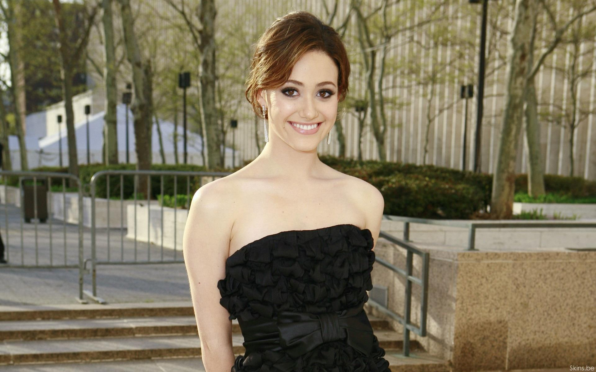 Emmy Rossum model actress