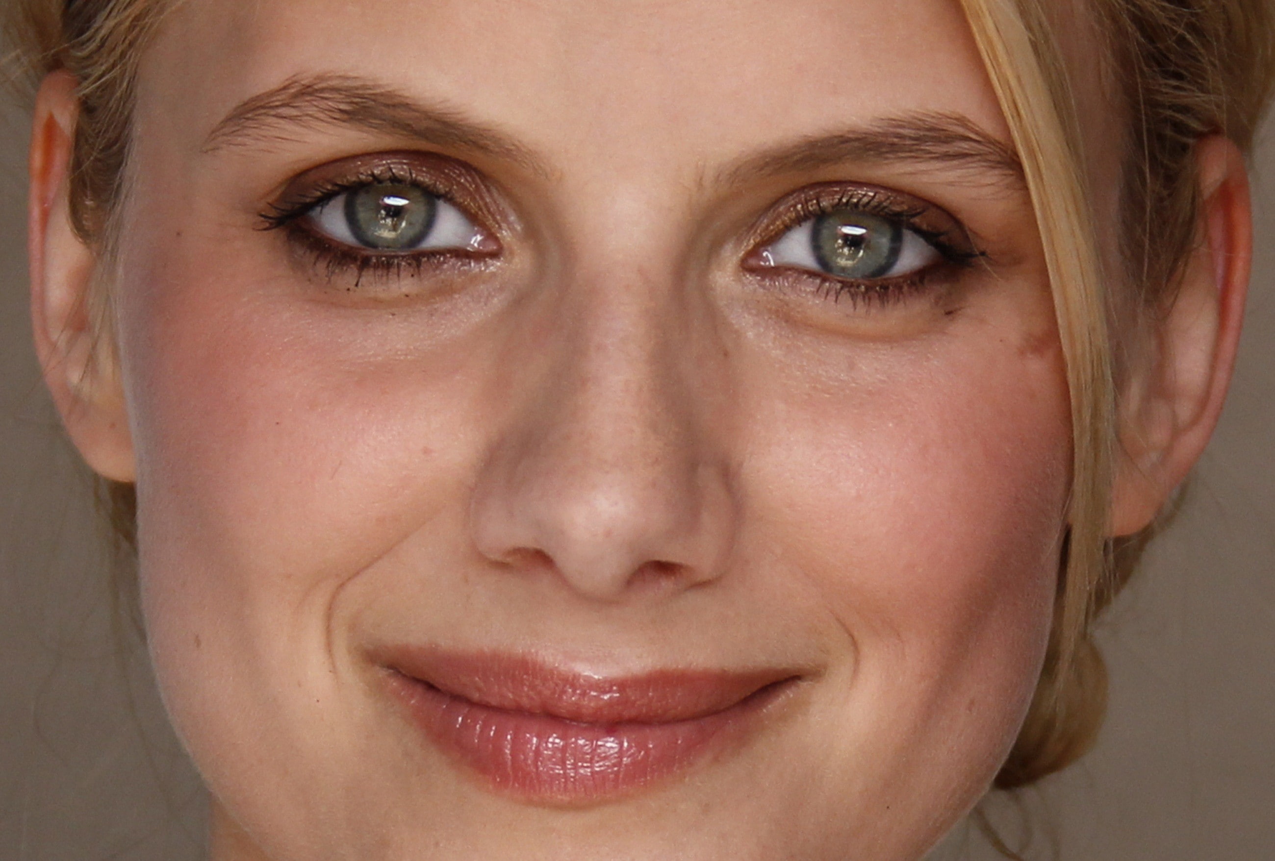 M lanie Laurent women French celebrity actress 2k