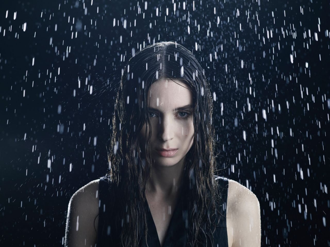 Rooney Mara actress brunette pink lipstick black dress