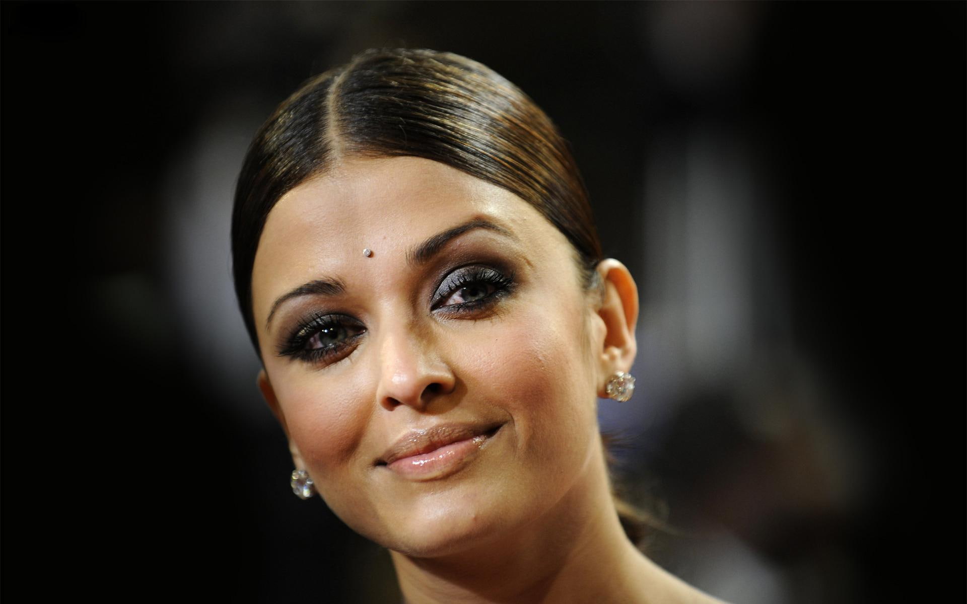 aishwarya rai simple hair styles celebrity girls celebrities