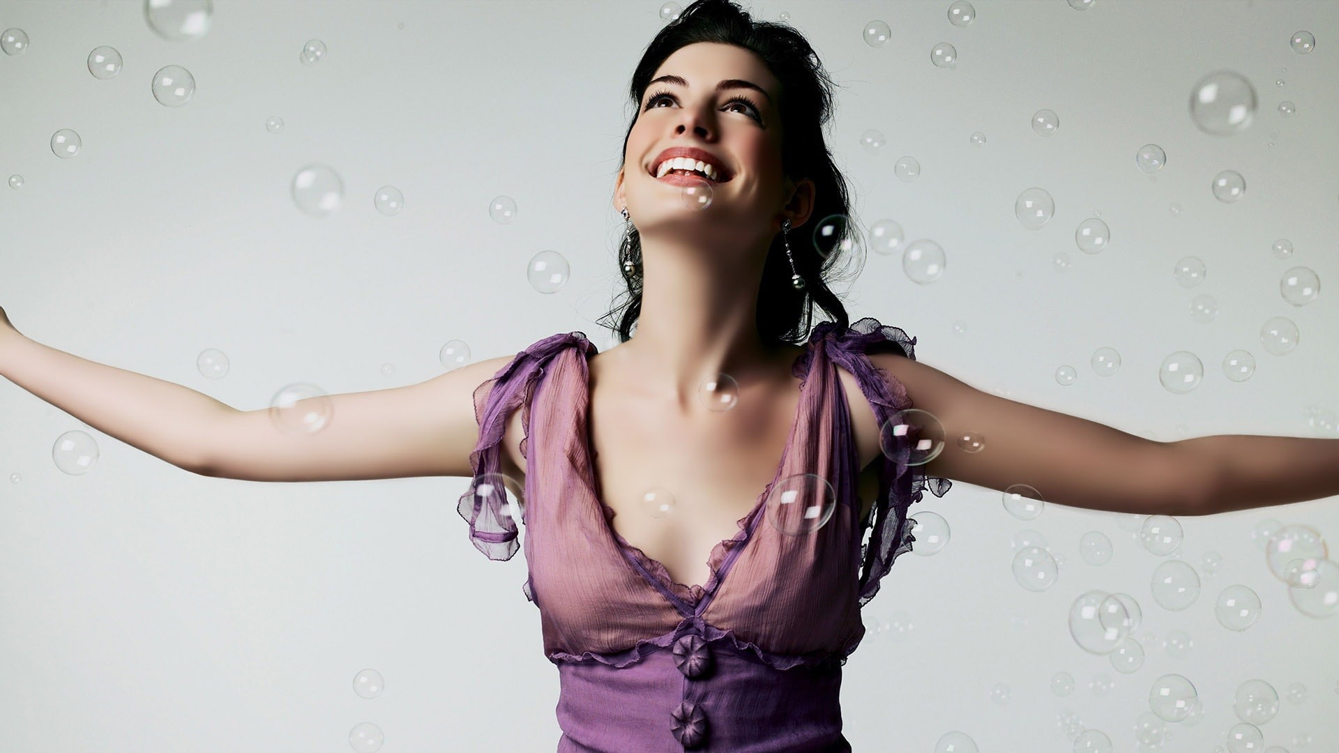 Anne Hathaway smiling bubbles dress actress women celebrity