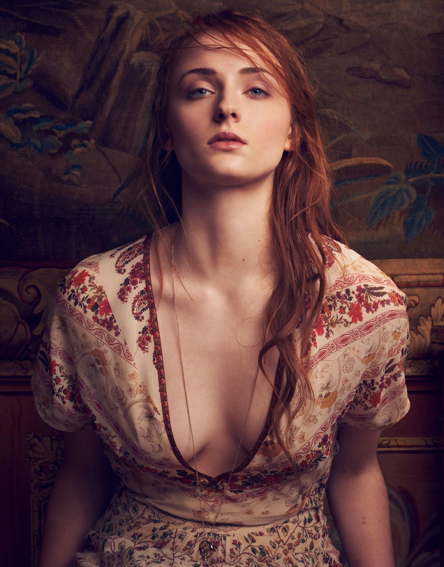 blue eyes long hair Sophie Turner dress actress redhead
