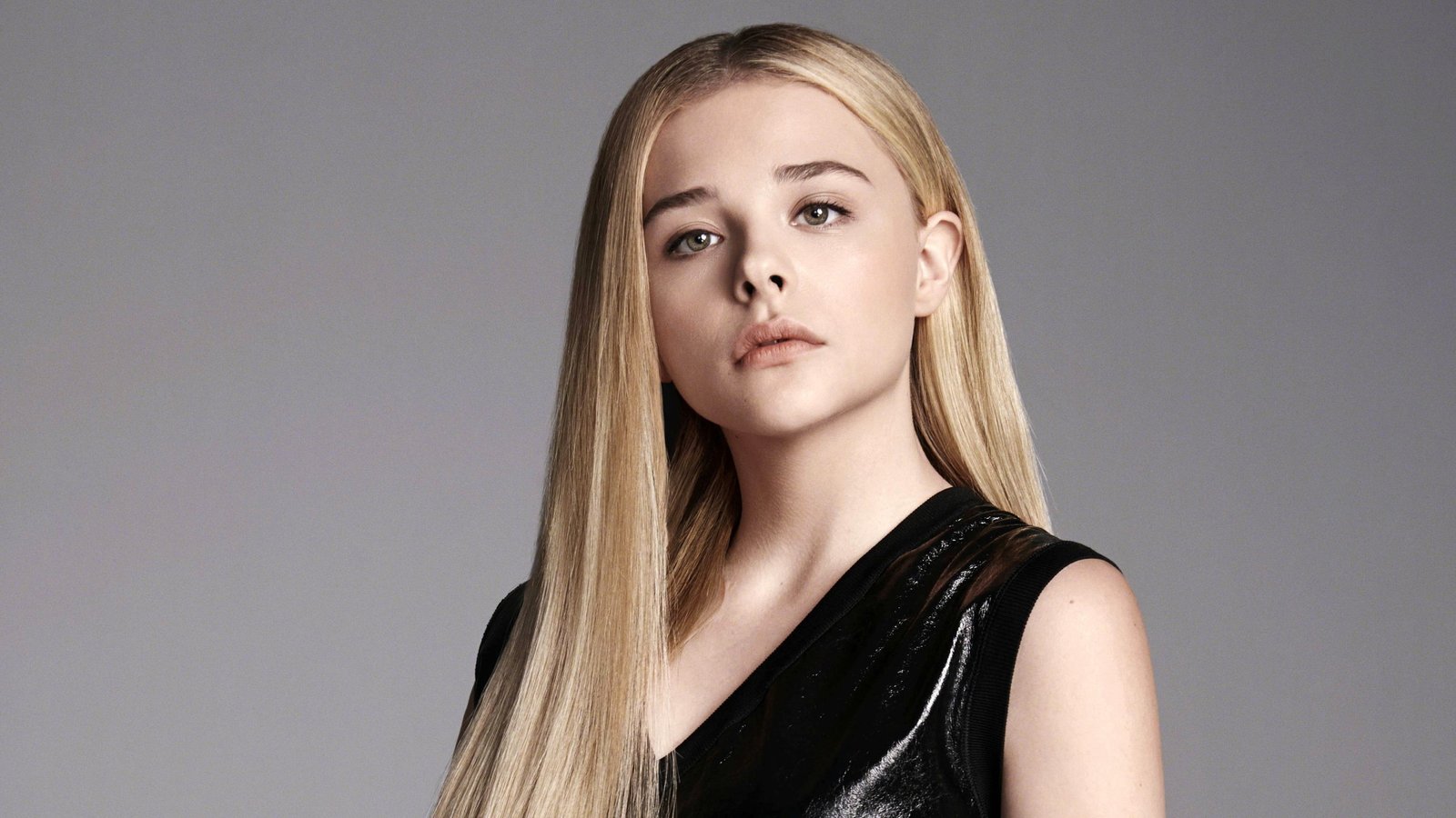 Chlo Grace Moretz blonde actress women hair portrait 2k