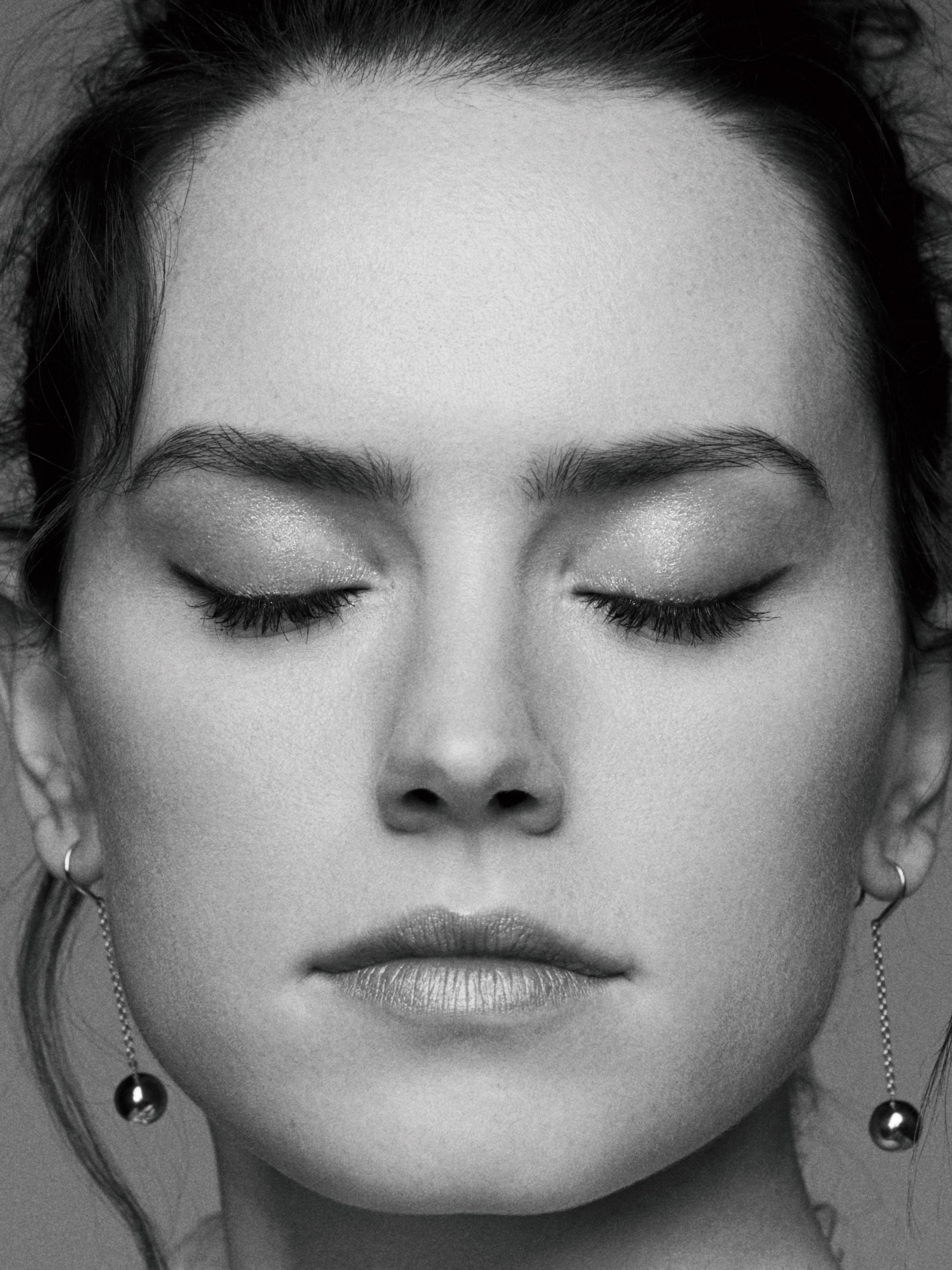 Daisy Ridley actress celebrity monochrome women 2k