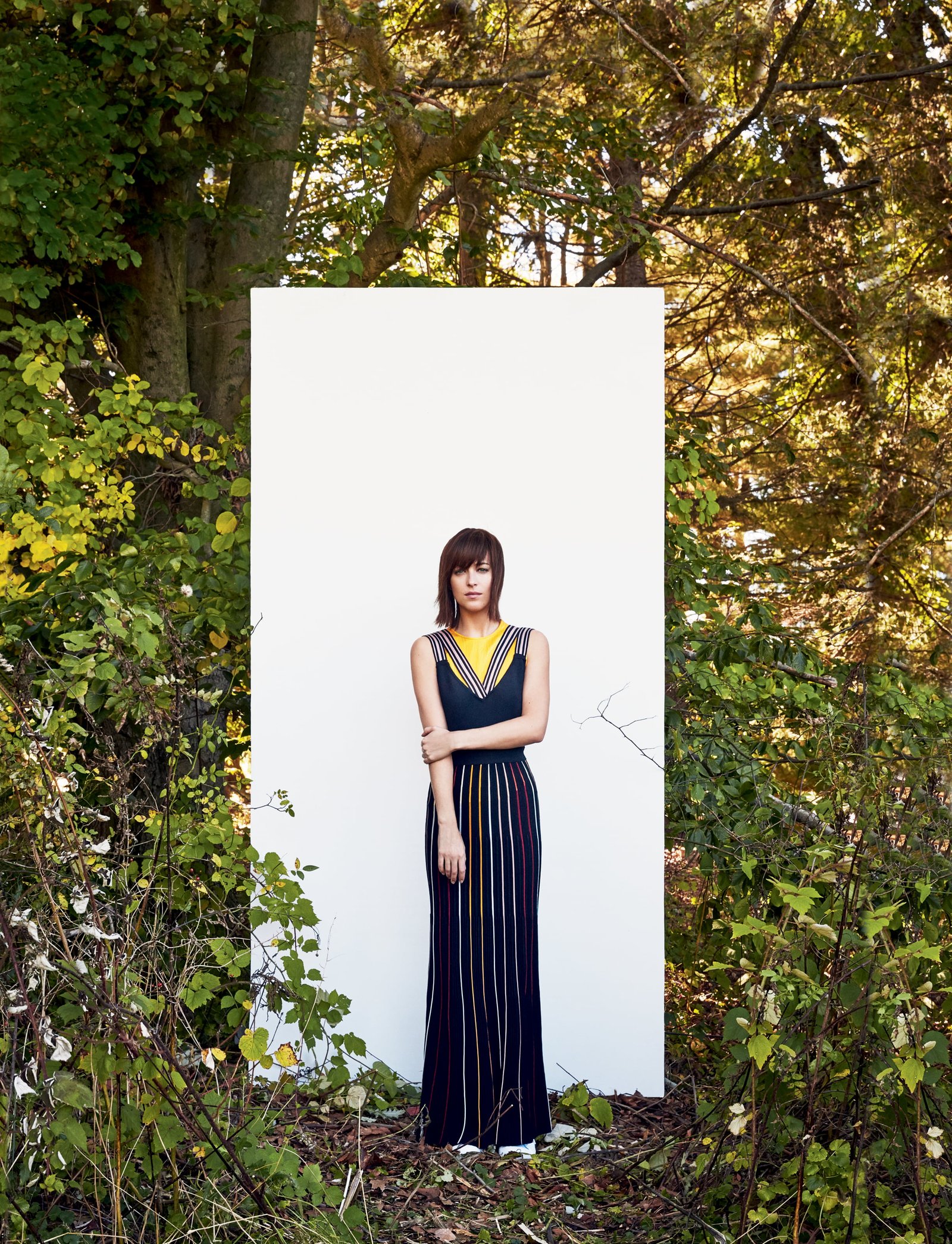 Dakota Johnson actress women outdoors one person standing 2k