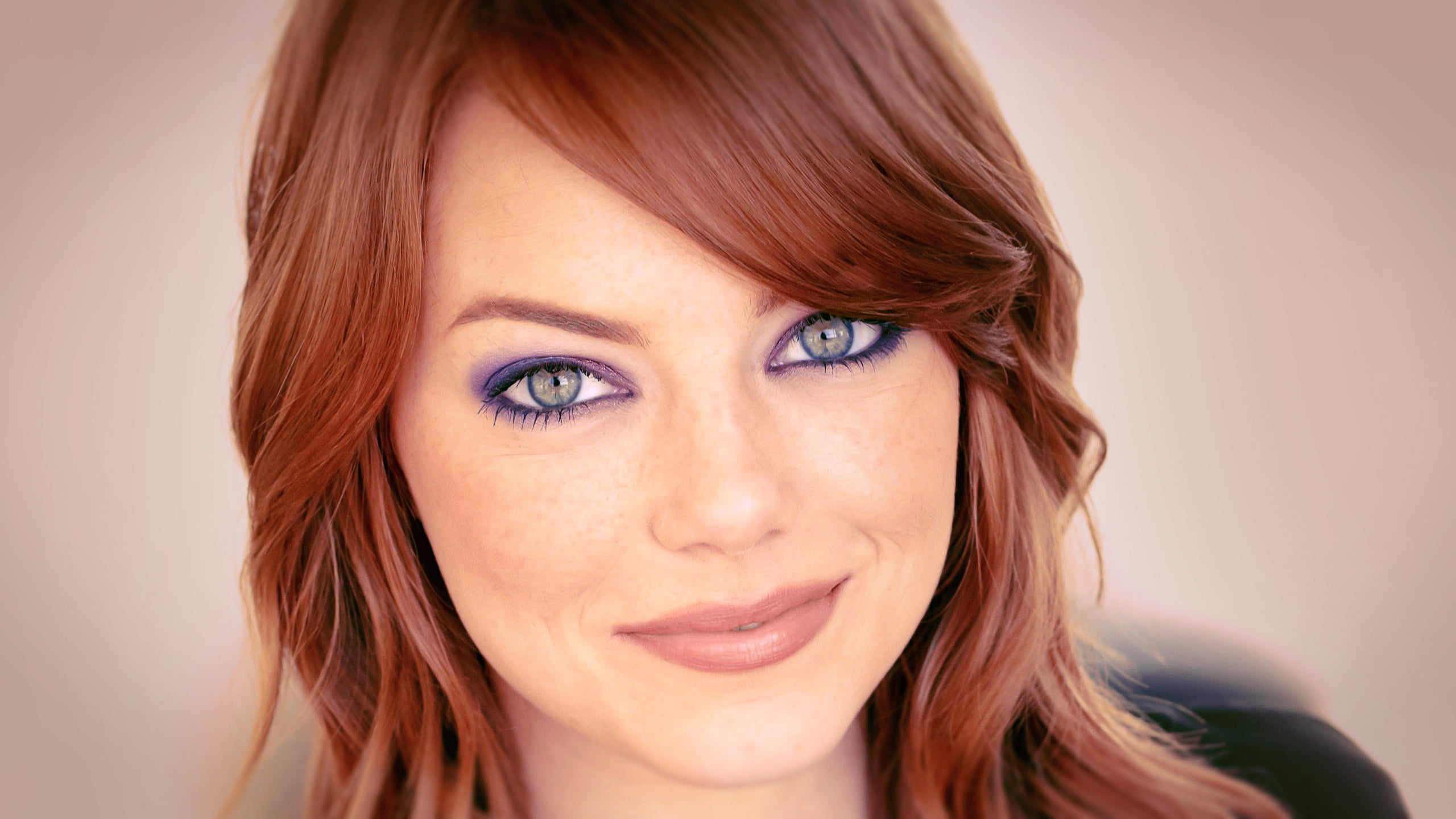 Emma Stone green eyes redhead women face makeup portrait 2k