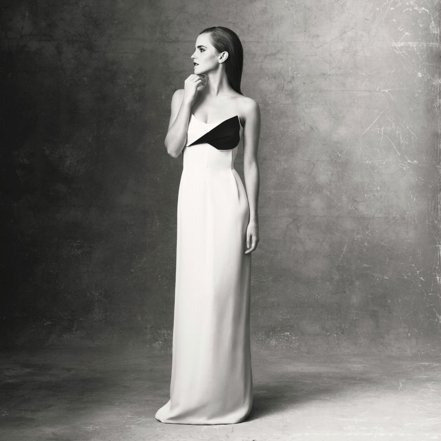 Emma Watson actress monochrome women celebrity dress beauty