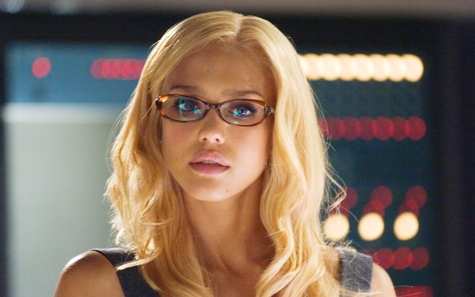 gray tank top Actresses Jessica Alba headshot blond hair