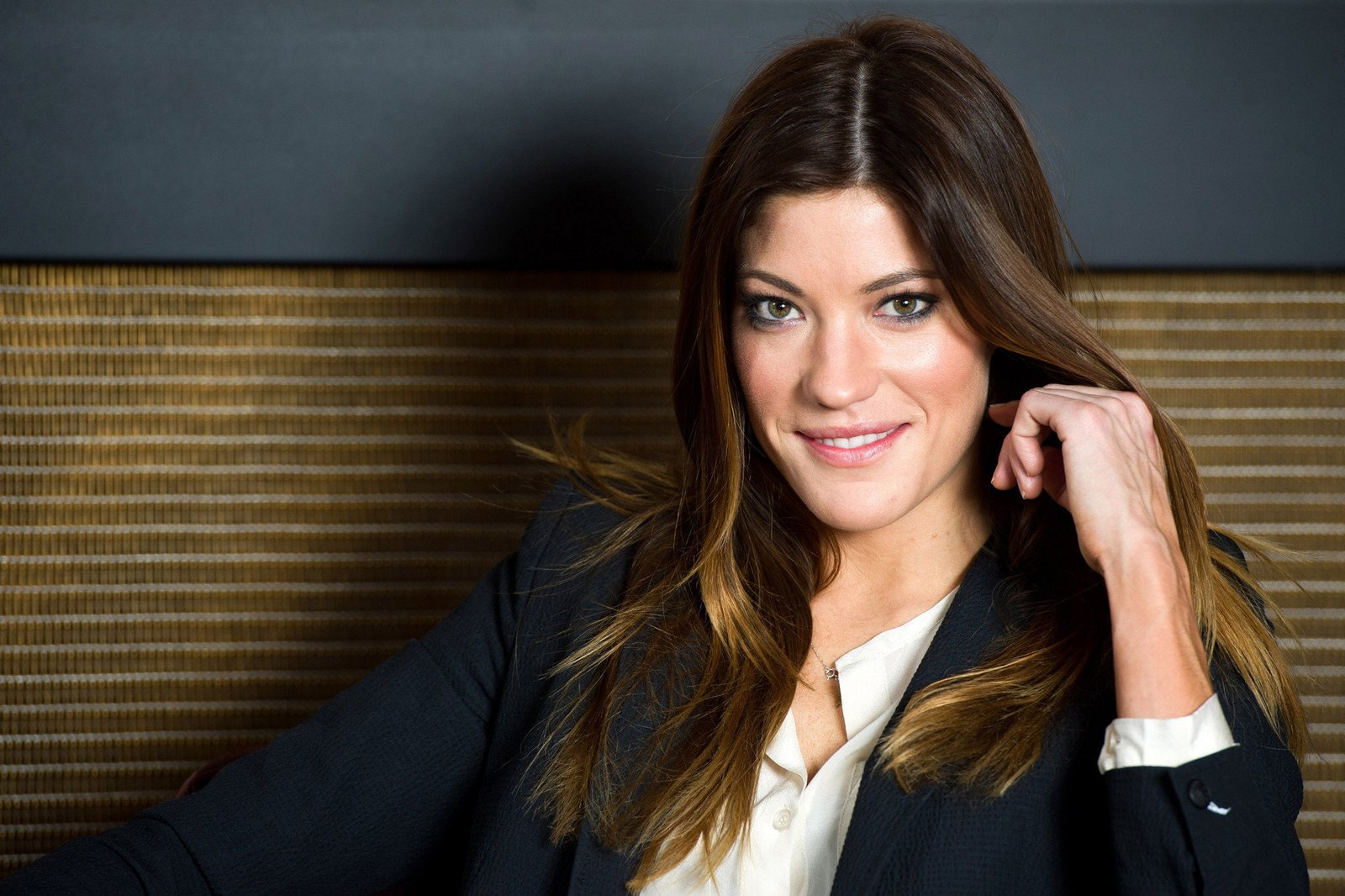 Jennifer Carpenter actress brunette green eyes pink lipstick 2k