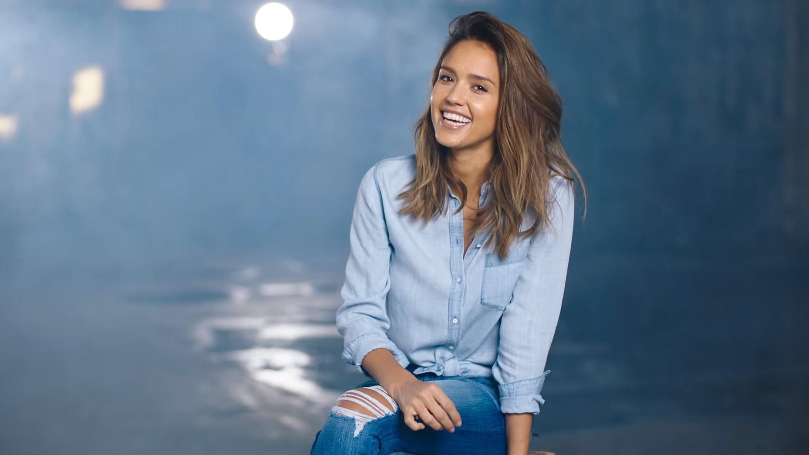 Jessica Alba actress blonde women brunette looking at viewer
