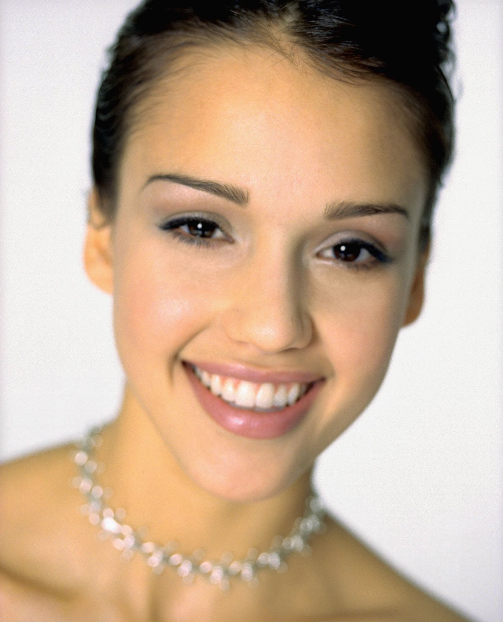 Jessica Alba face women portrait actress celebrity smiling