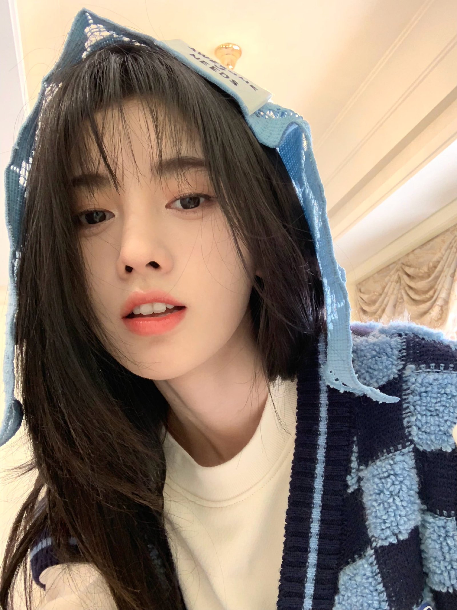 Kiku Ju Jingyi Idol actress singer women Chinese Asian 2k