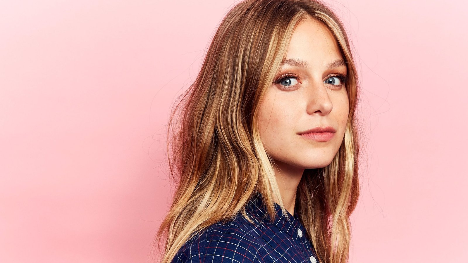 Melissa Benoist actress women portrait colored background 2k