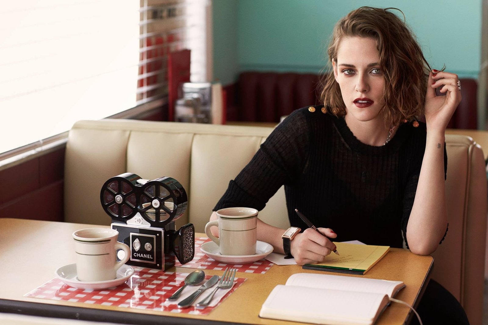 Kristen Stewart women actress brunette long hair celebrity 2k