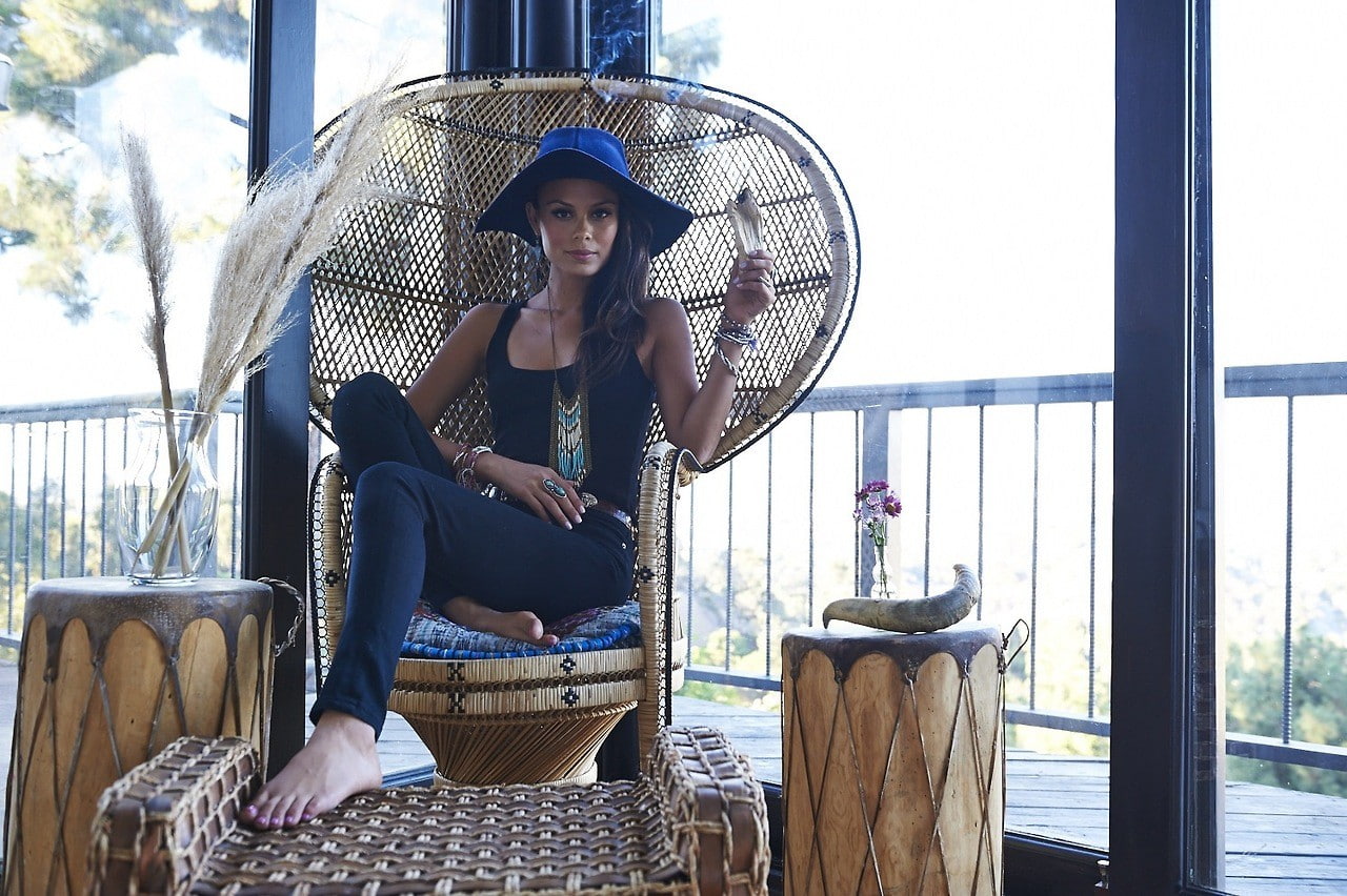 Nathalie Kelley model actress women sitting hat casual clothing