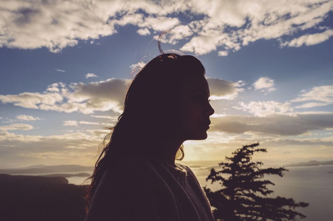 Nathalie Kelley model actress women sky one person headshot