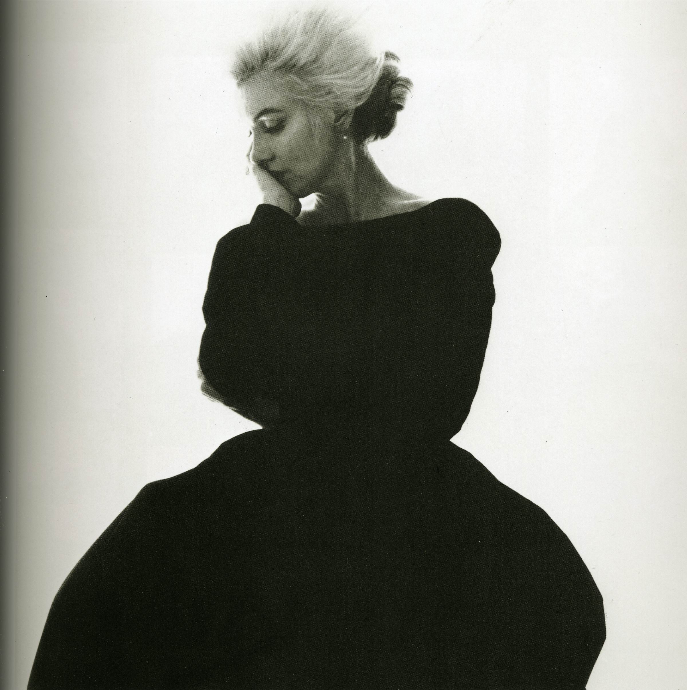 Marilyn Monroe women actress adult one person portrait 2k