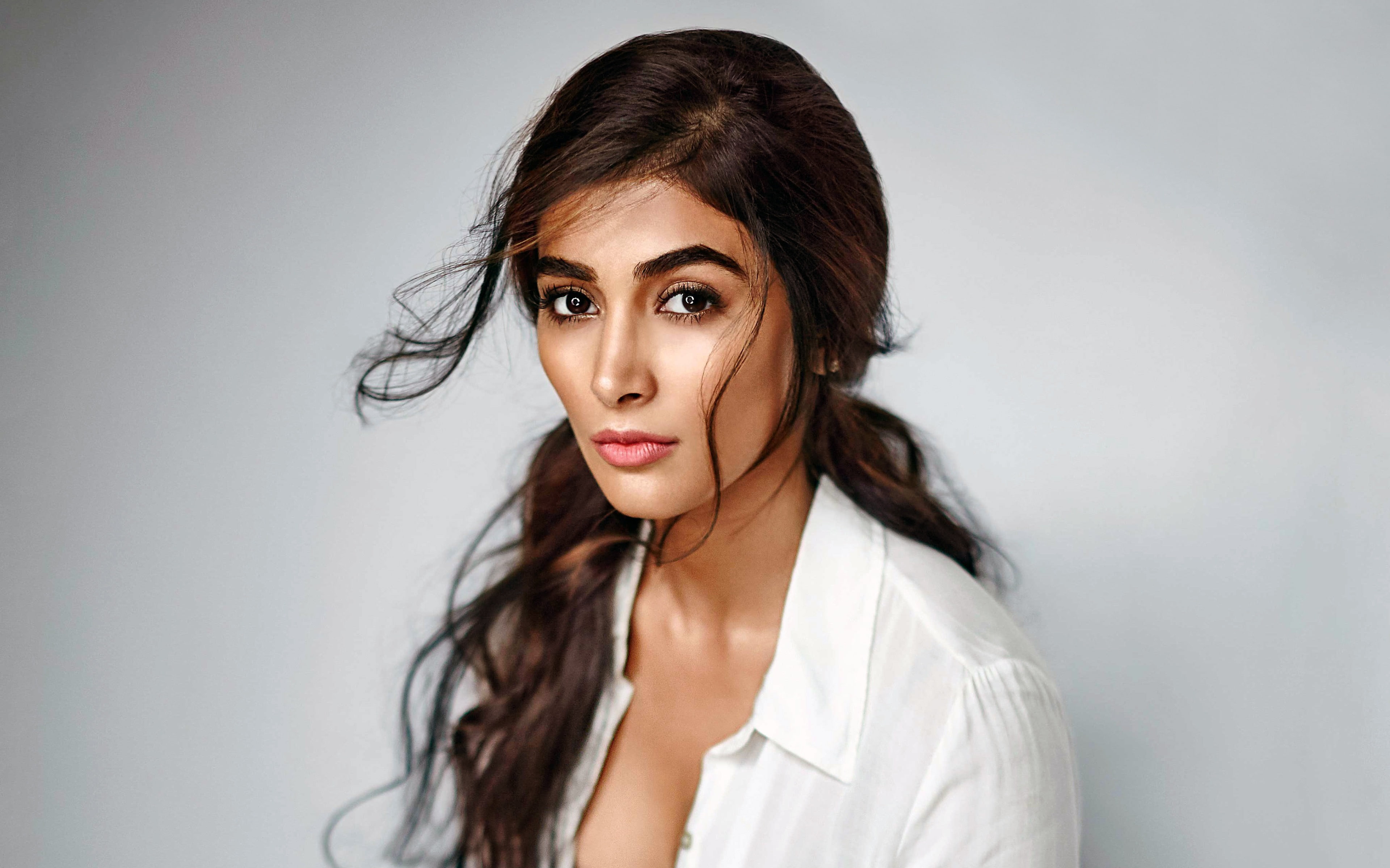 Pooja Hegde Pretty Indian Actress Poster long hair hairstyle 2k