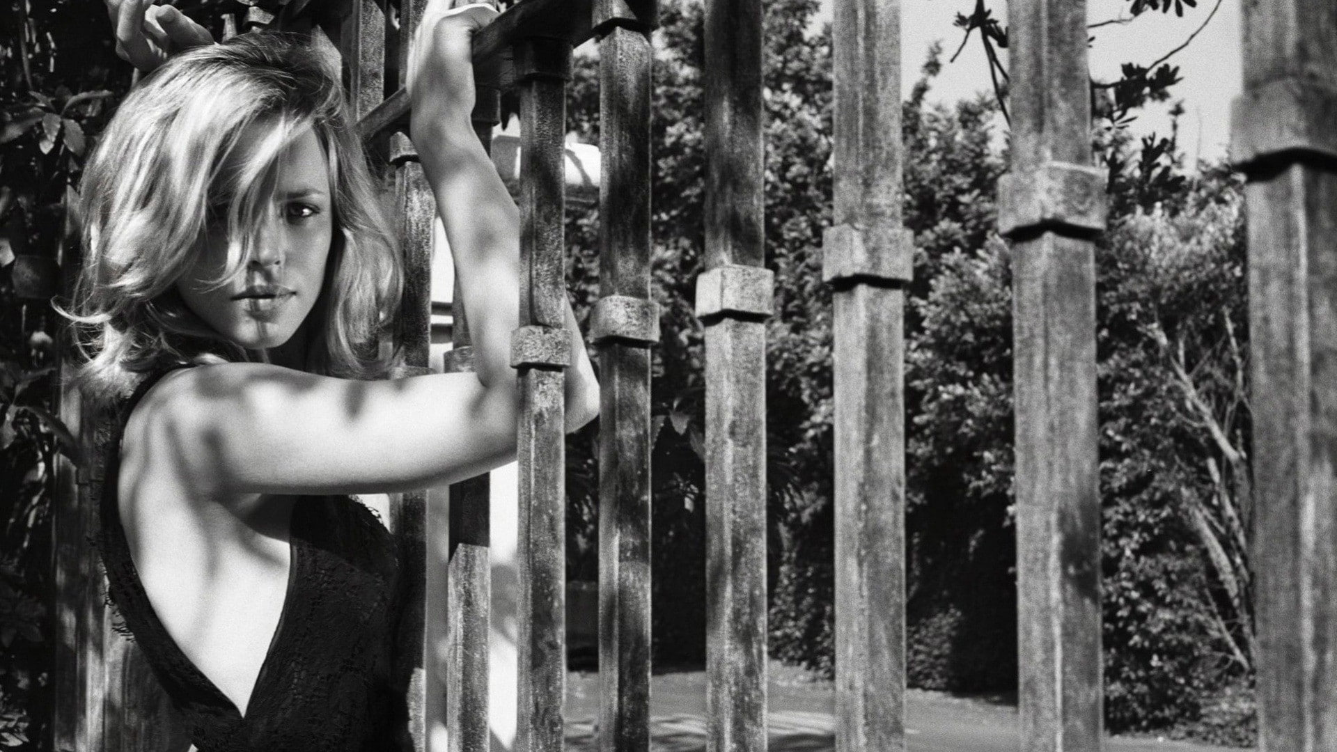 Rachel McAdams actress monochrome fence women one person