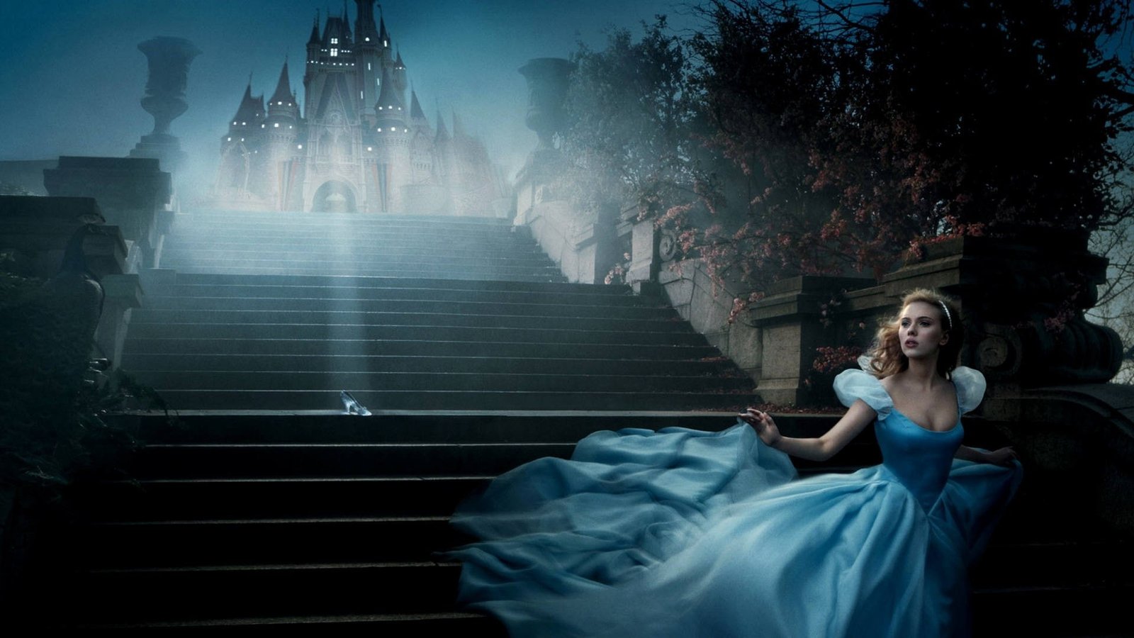 Scarlett Johansson fantasy girl actress dress blue
