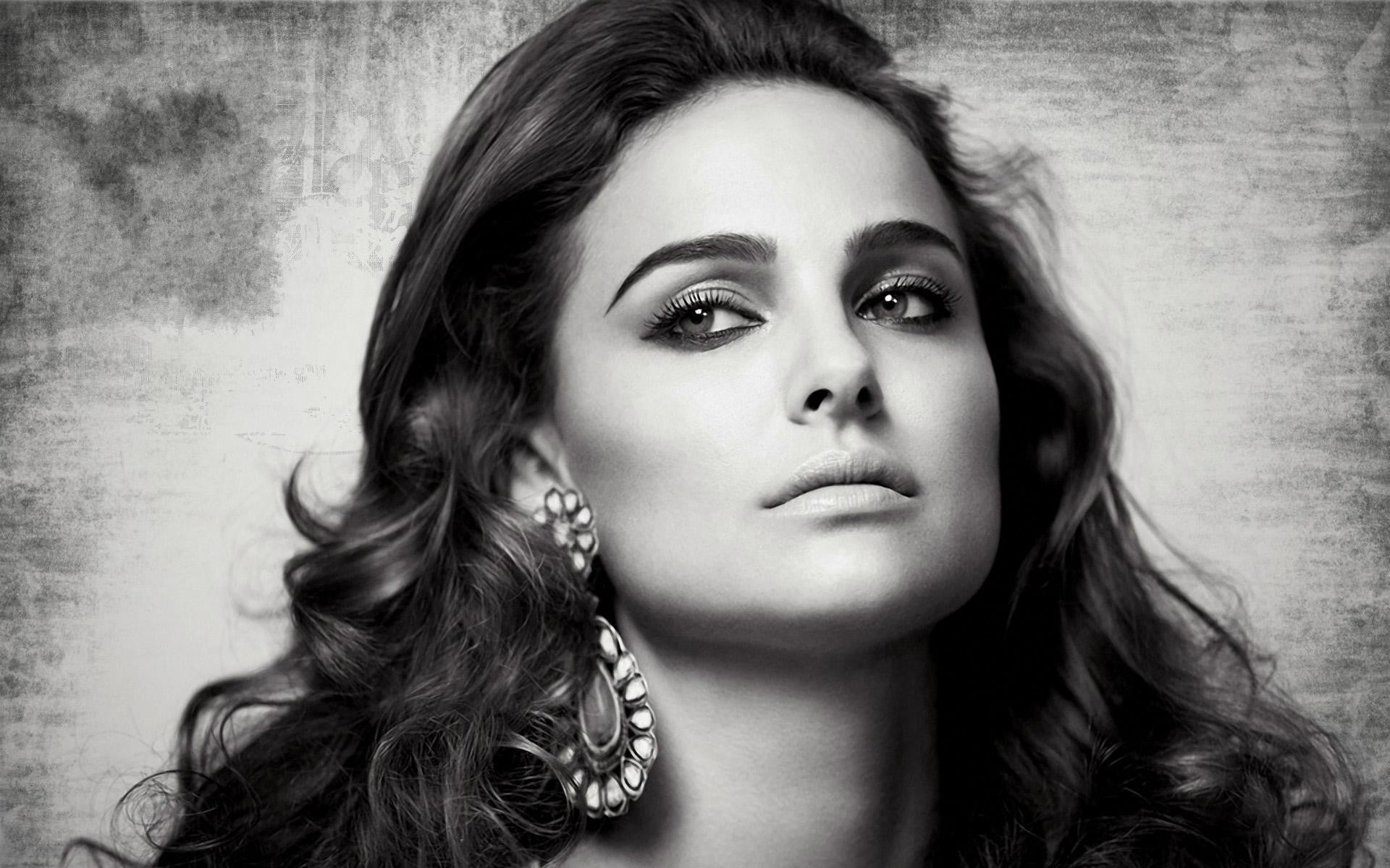 women monochrome Natalie Portman looking away long hair