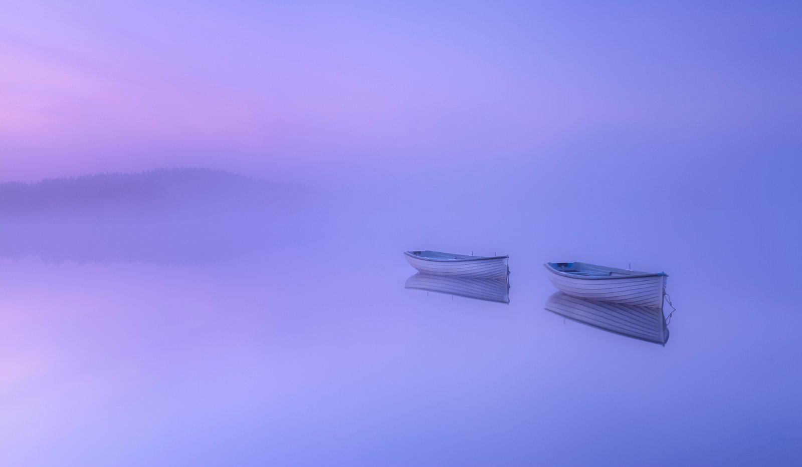 Lake Morning Mist Scotland Loch Rusky Rowing boats 2k 4k 5k