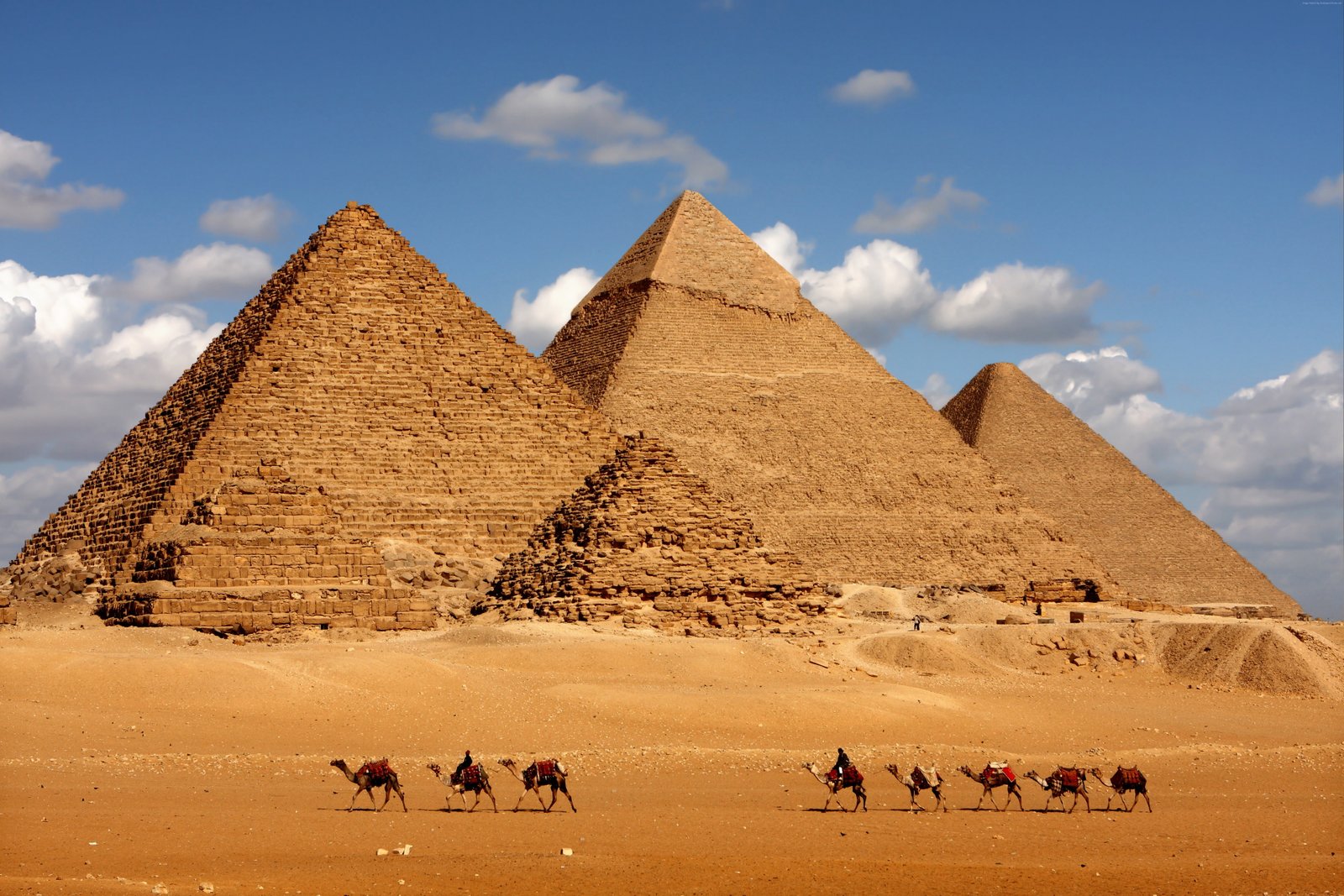 pyramid camel Egypt ancient sky history the past 2k 4k 5k 8k