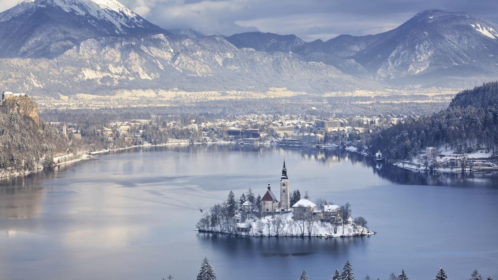 Oft Photographed Lake Bled Slovenia In Winter island church 2k