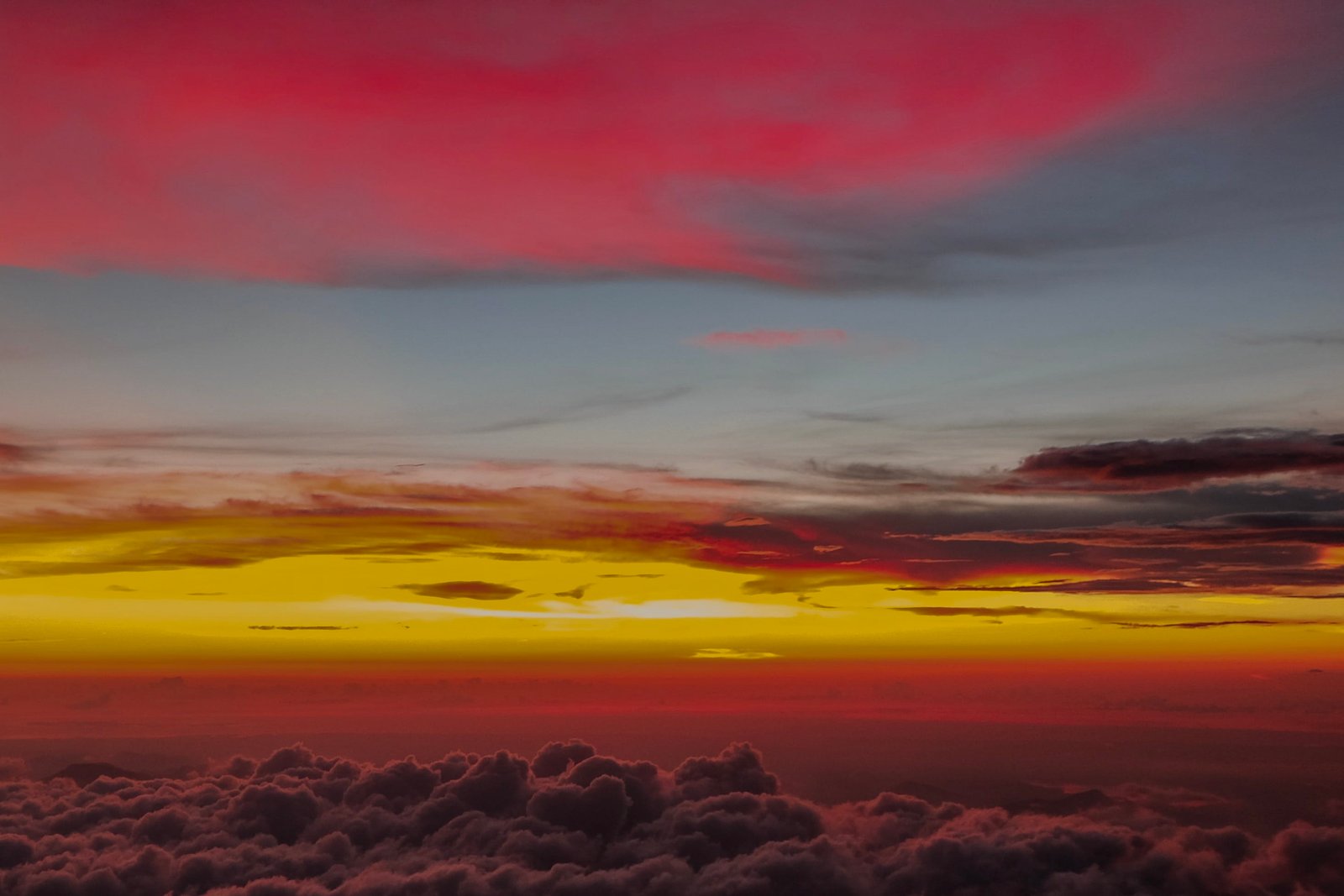 nimbus clouds during golden hour nature outdoors sky sunset 2k