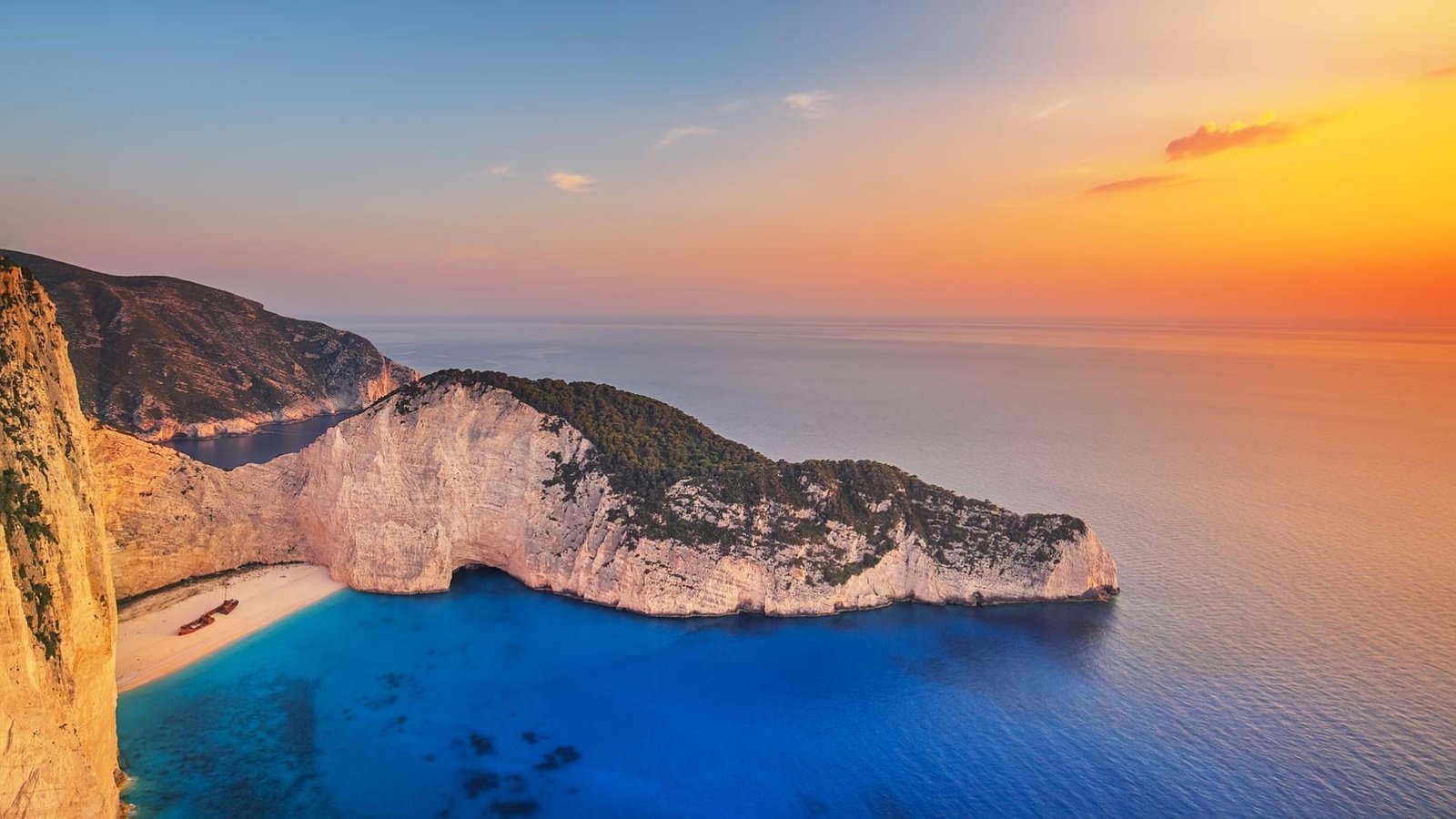 navagio bay greece beach zakynthos europe sunset 2k