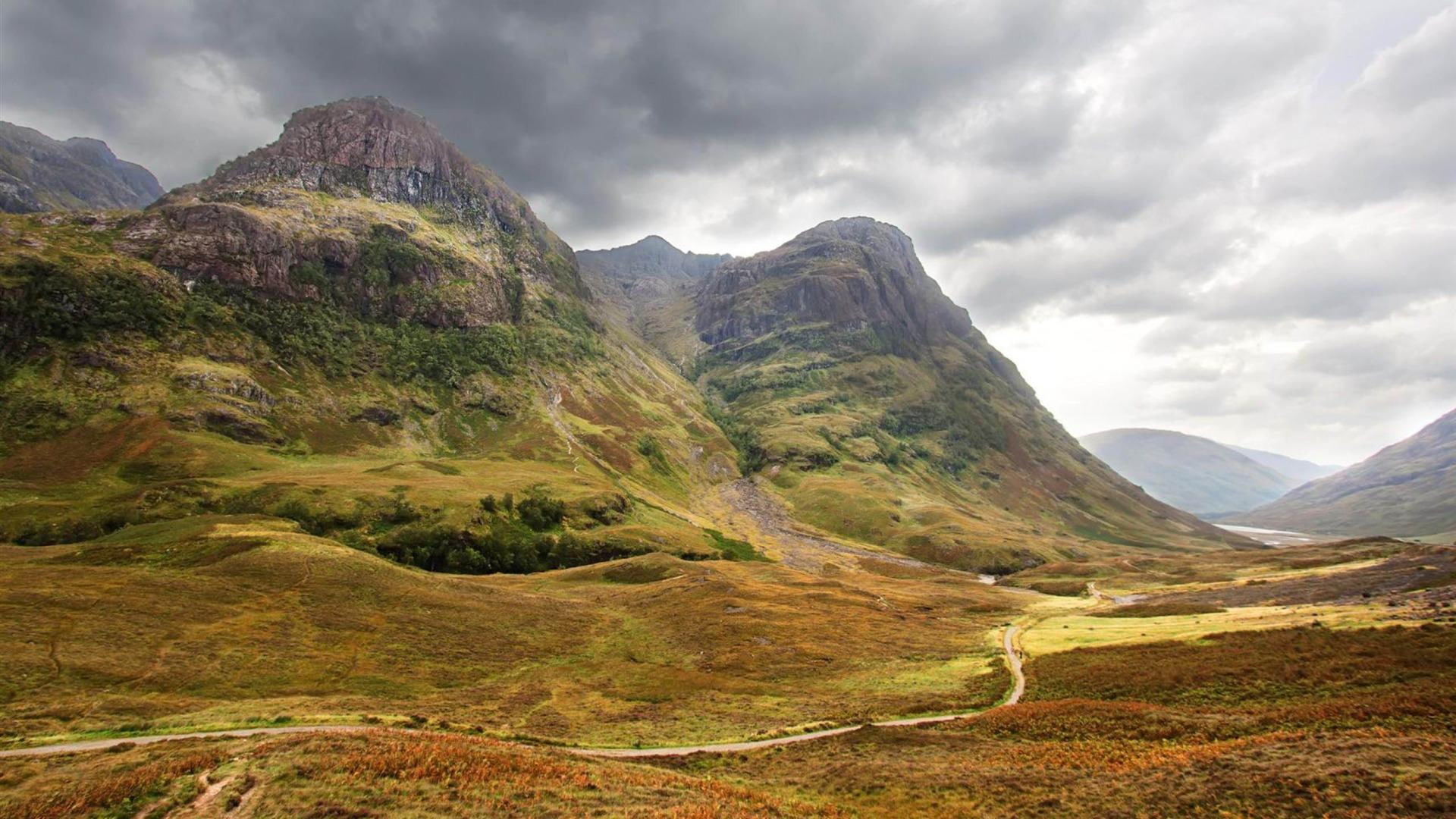 Glencoe Valley In The Scottish Highls mountain landmark clouds 2k