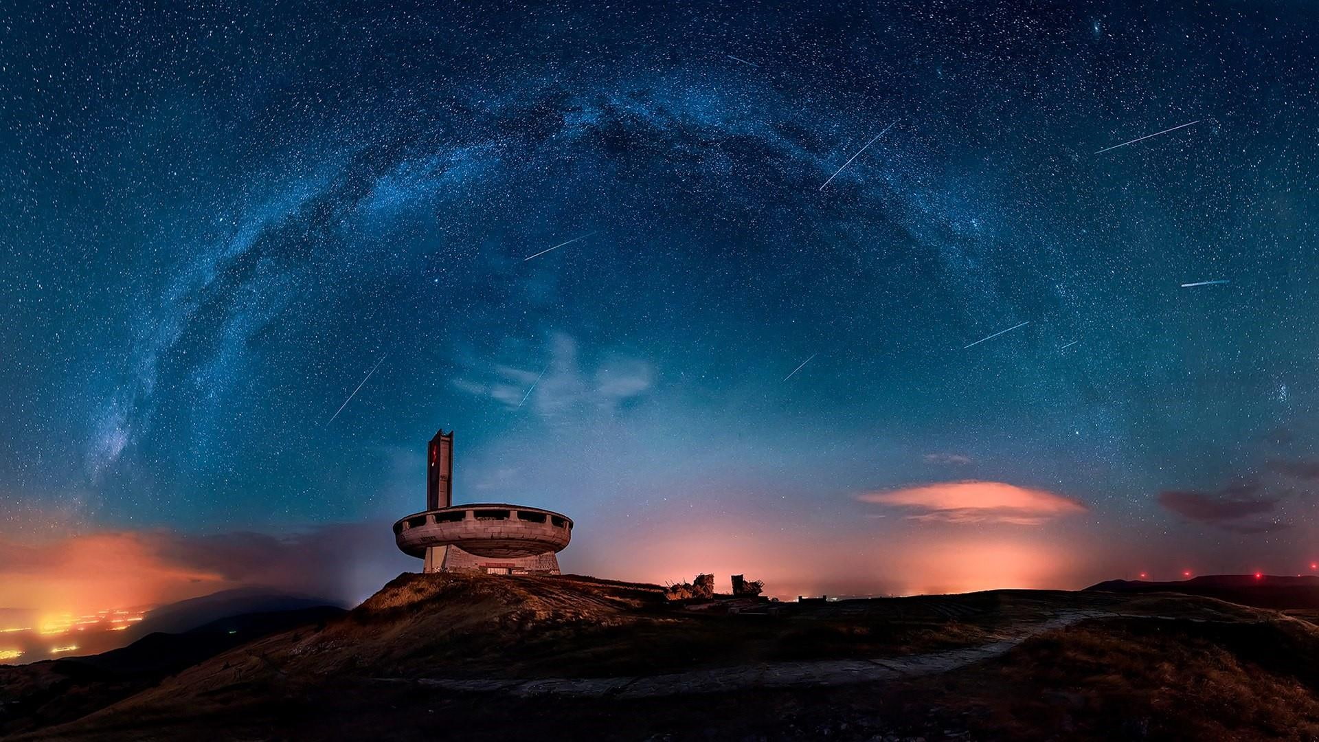 landscape buzludzha peak kazanlak europe bulgaria monument 2k