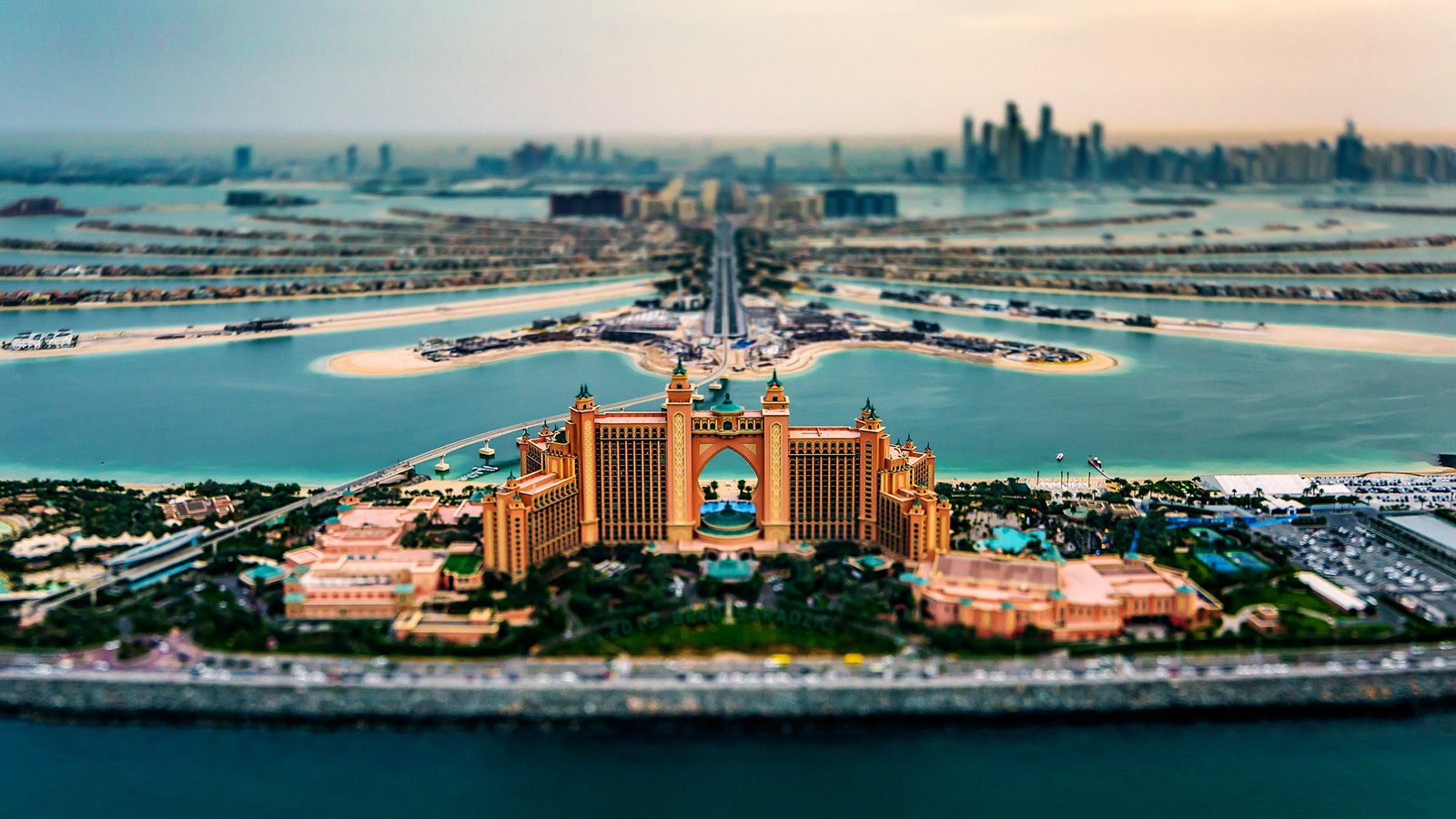 beach horizon Dubai Atlantis The Palm Jumeirah 2k