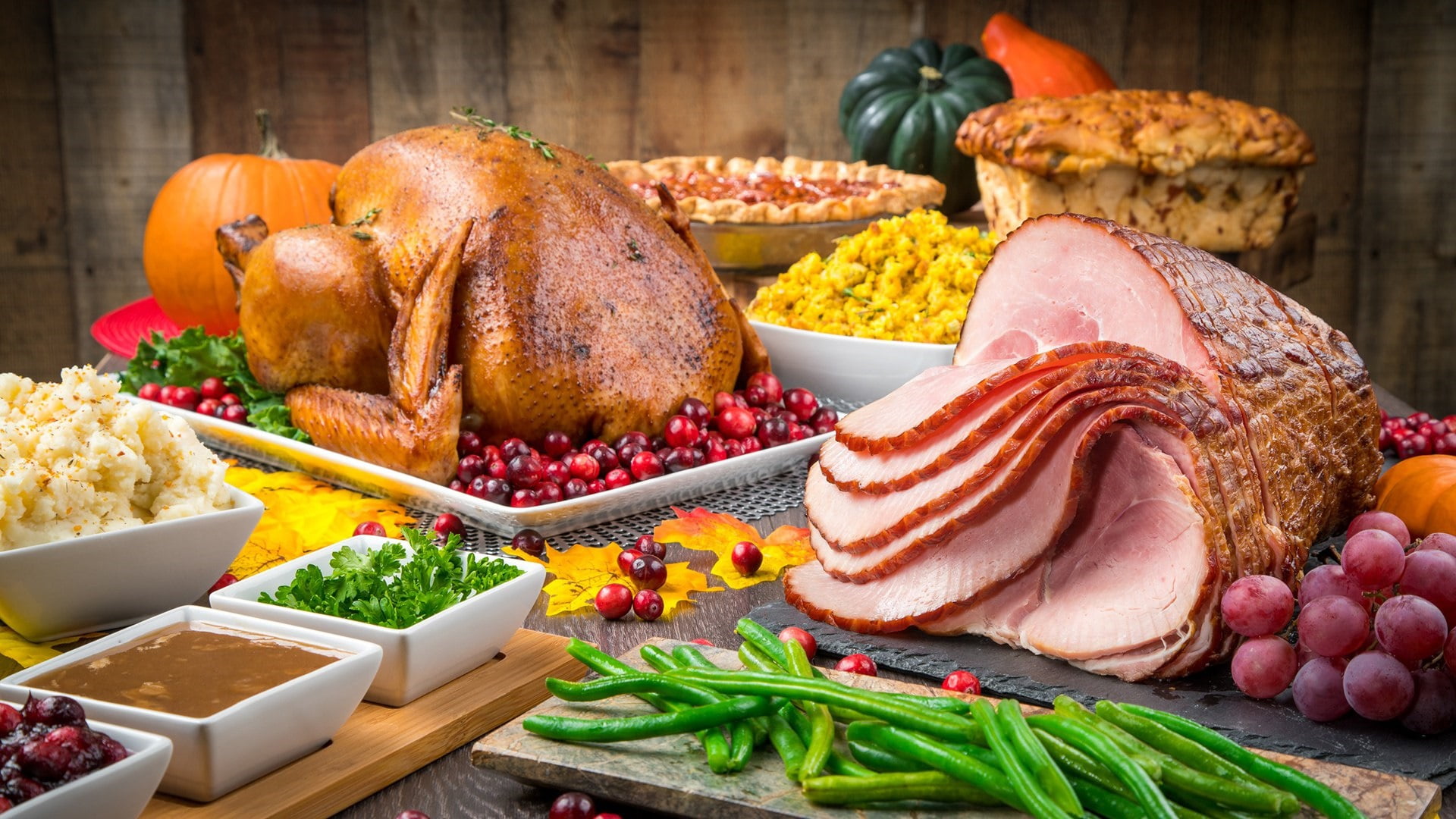 ham meat natural foods meal thanksgiving dinner buffet 2k