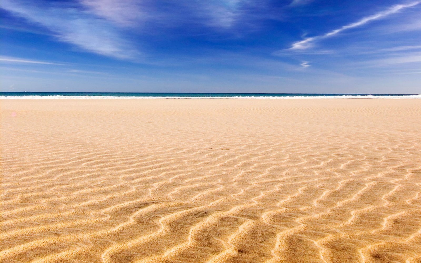 sea beach sand landscape sky scenics nature beauty in 2k
