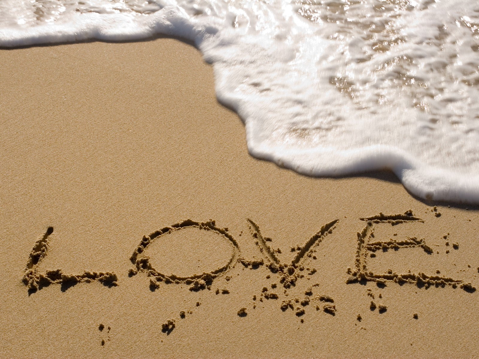 Love signage beach sea foam sand land water surfing nature 2k