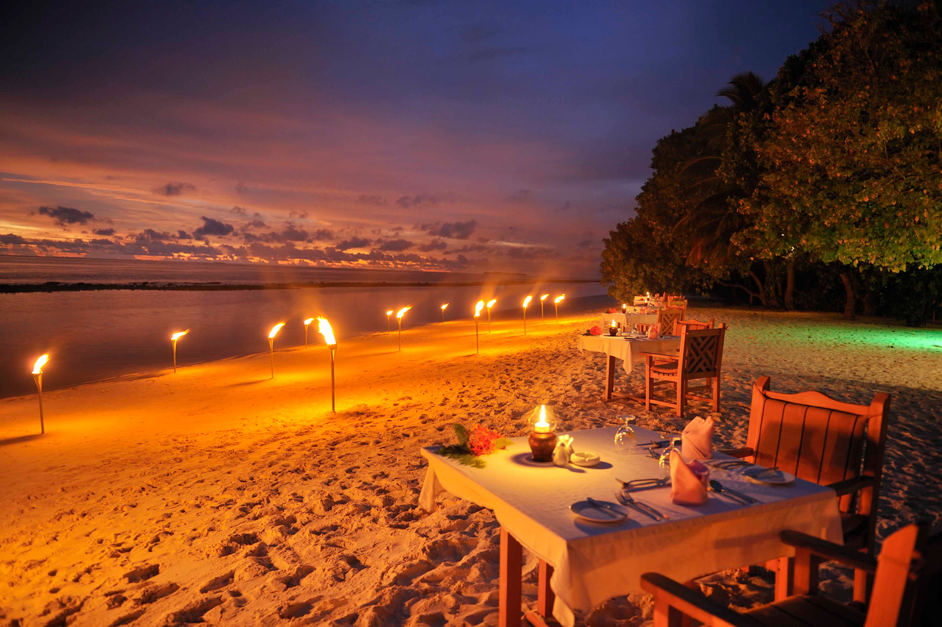 Dining On The Beach At Night In Maldives Ocean 2k
